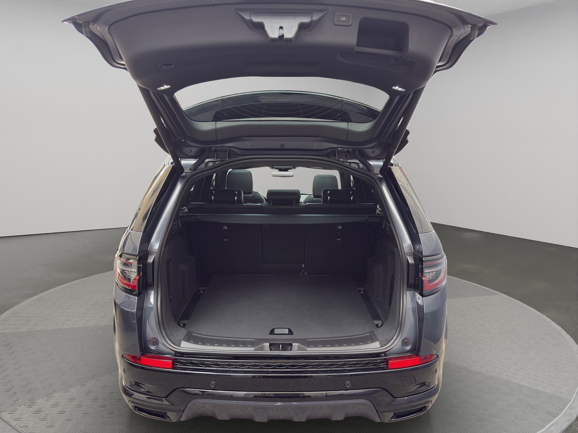 LAND ROVER Discovery Sport 1.5 T 270e Landmark-image-17