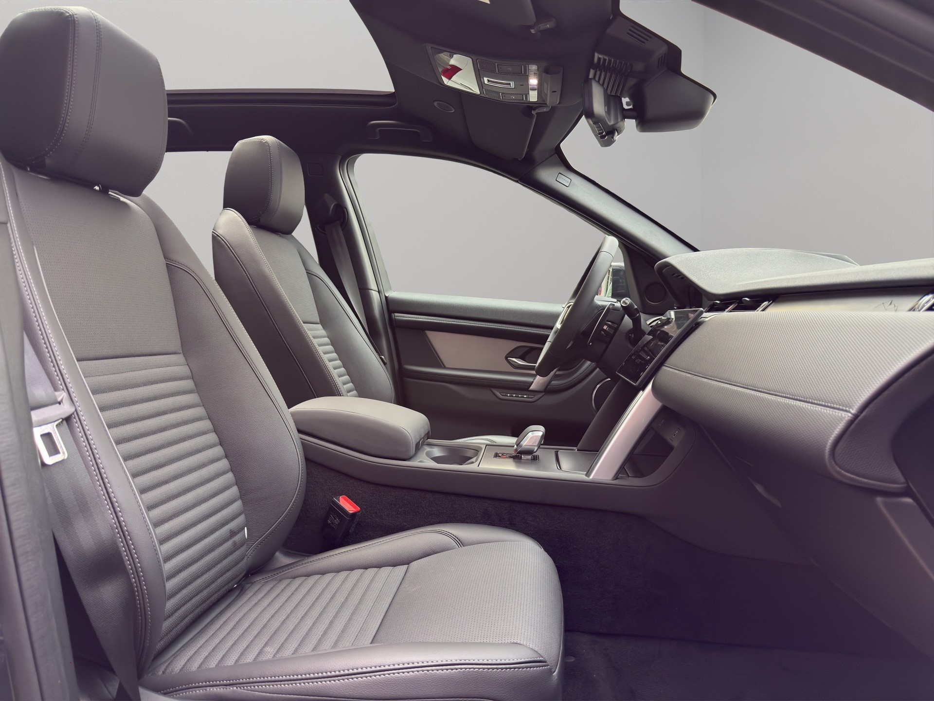 LAND ROVER Discovery Sport 1.5 T 270e Landmark-image-14
