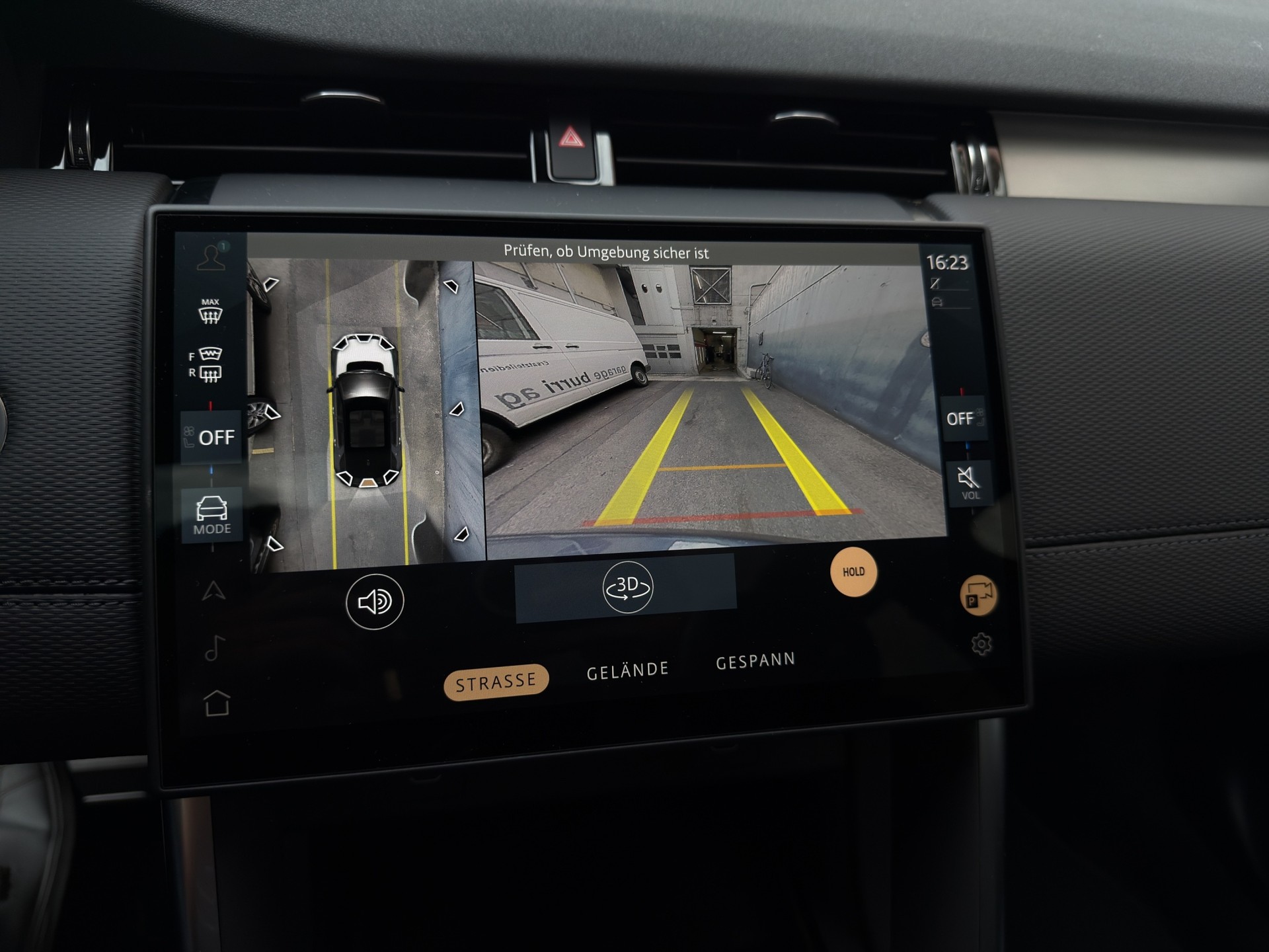 LAND ROVER Discovery Sport 1.5 T 270e Landmark-image-11