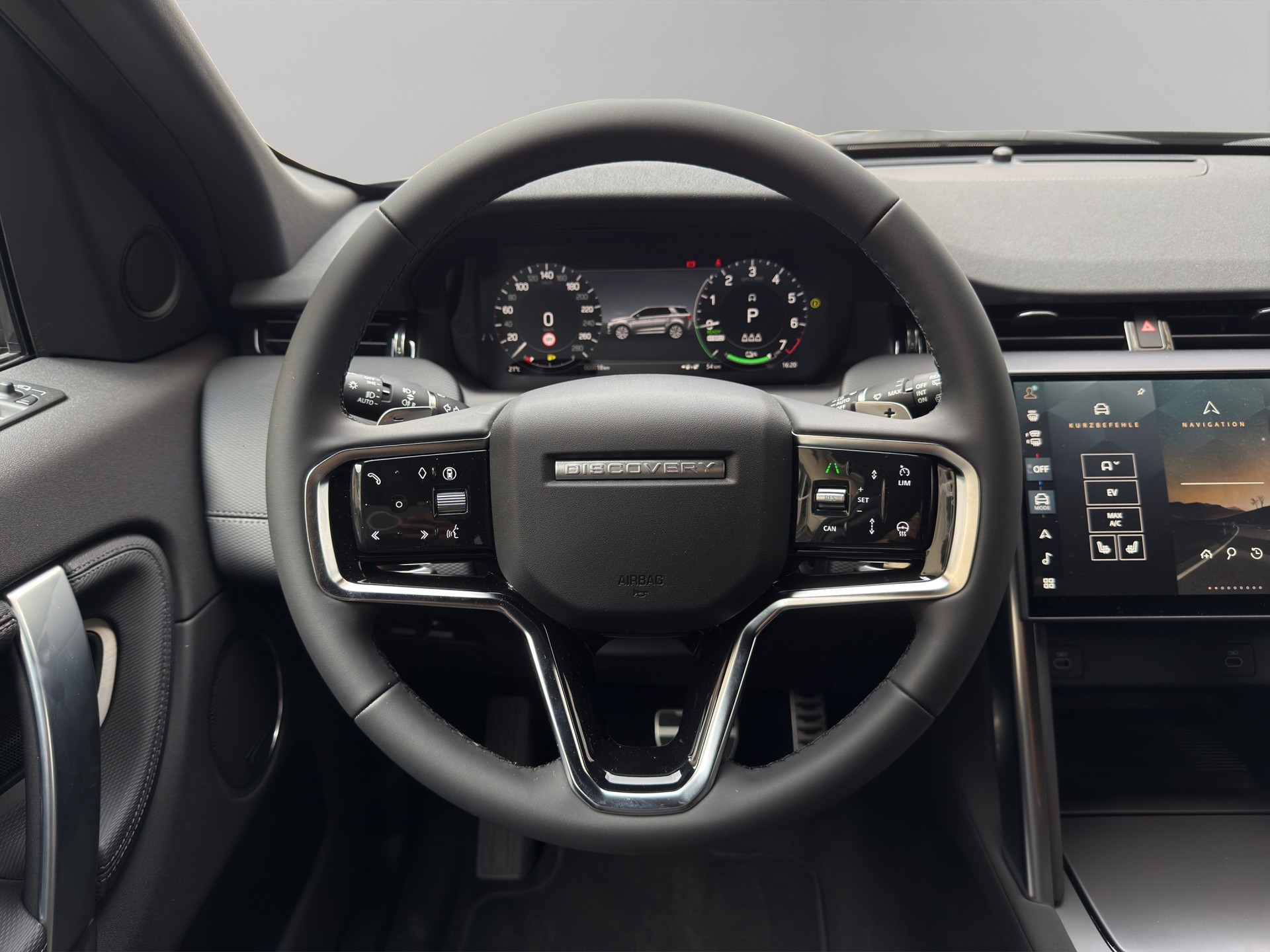 LAND ROVER Discovery Sport 1.5 T 270e Landmark-image-5