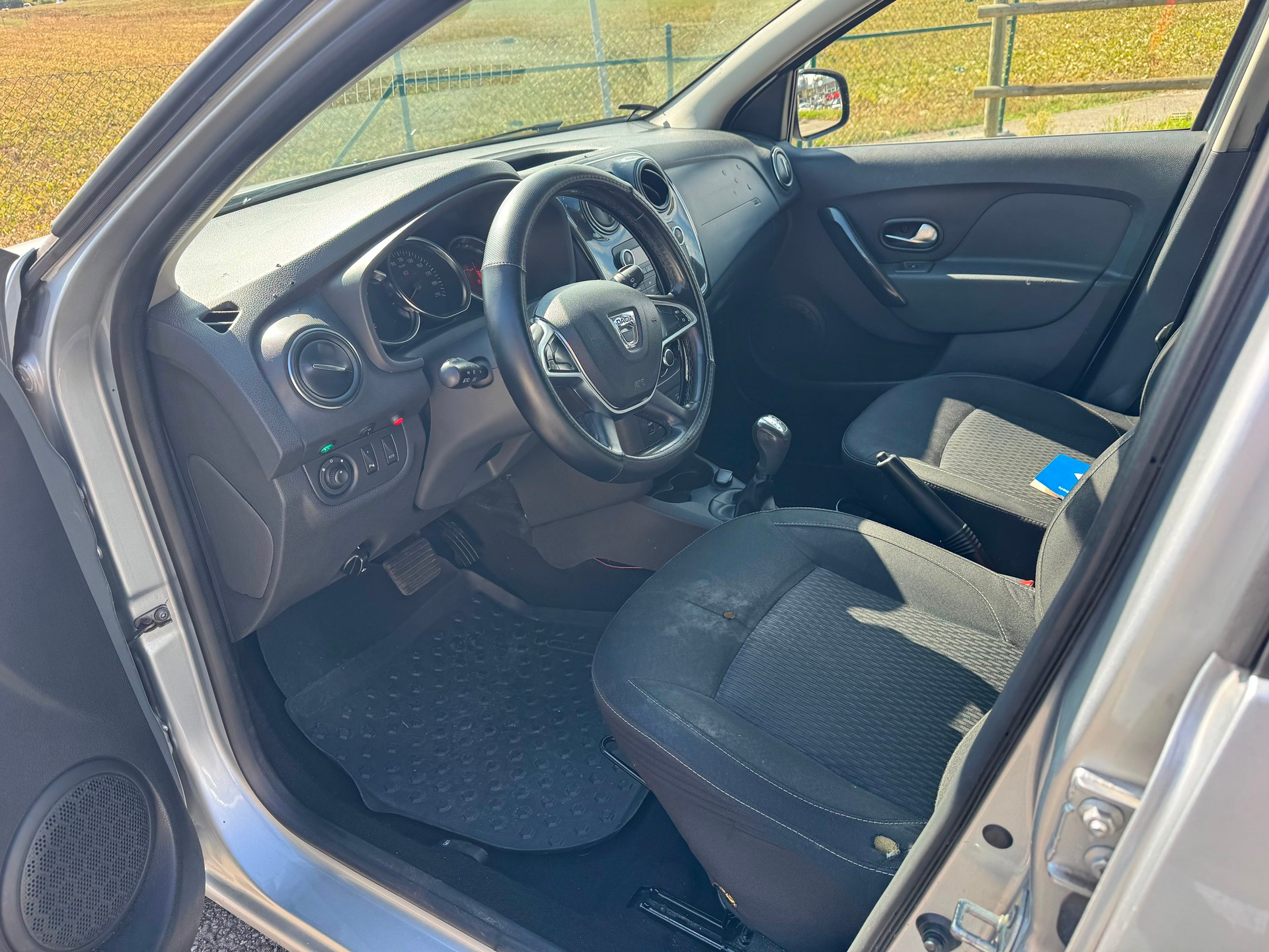 DACIA Logan MCV 0.9 Ultimate-image-8