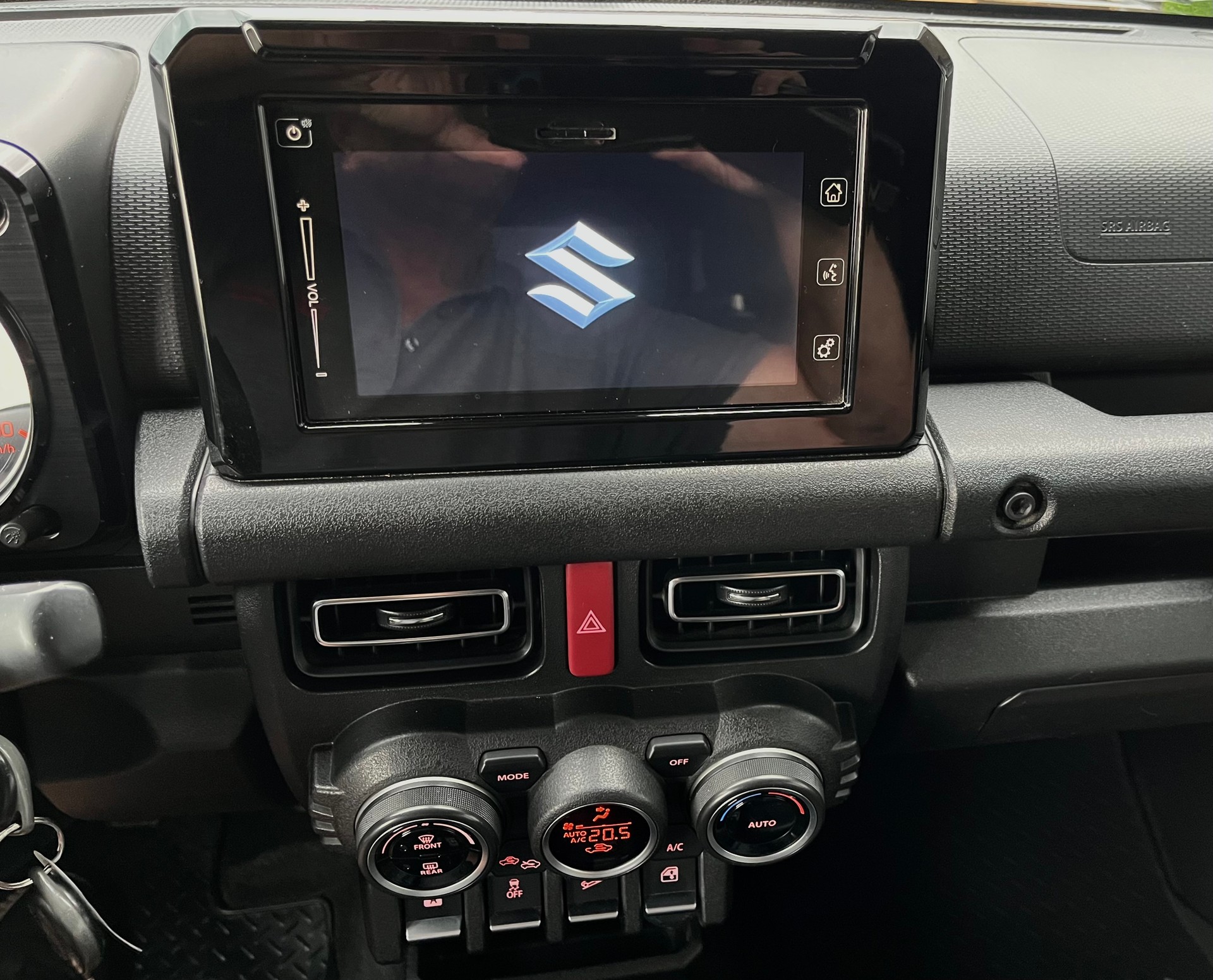 SUZUKI Jimny 1.5 Compact Top 4x4-image-10