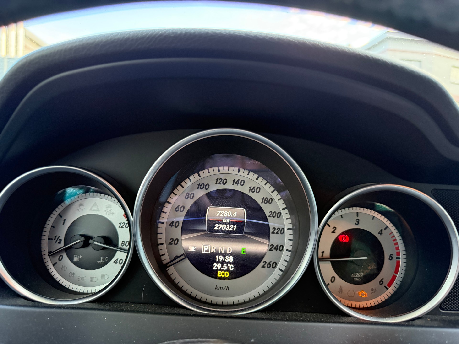 MERCEDES-BENZ C 250 CDI 4Matic 7G-Tronic-image-10