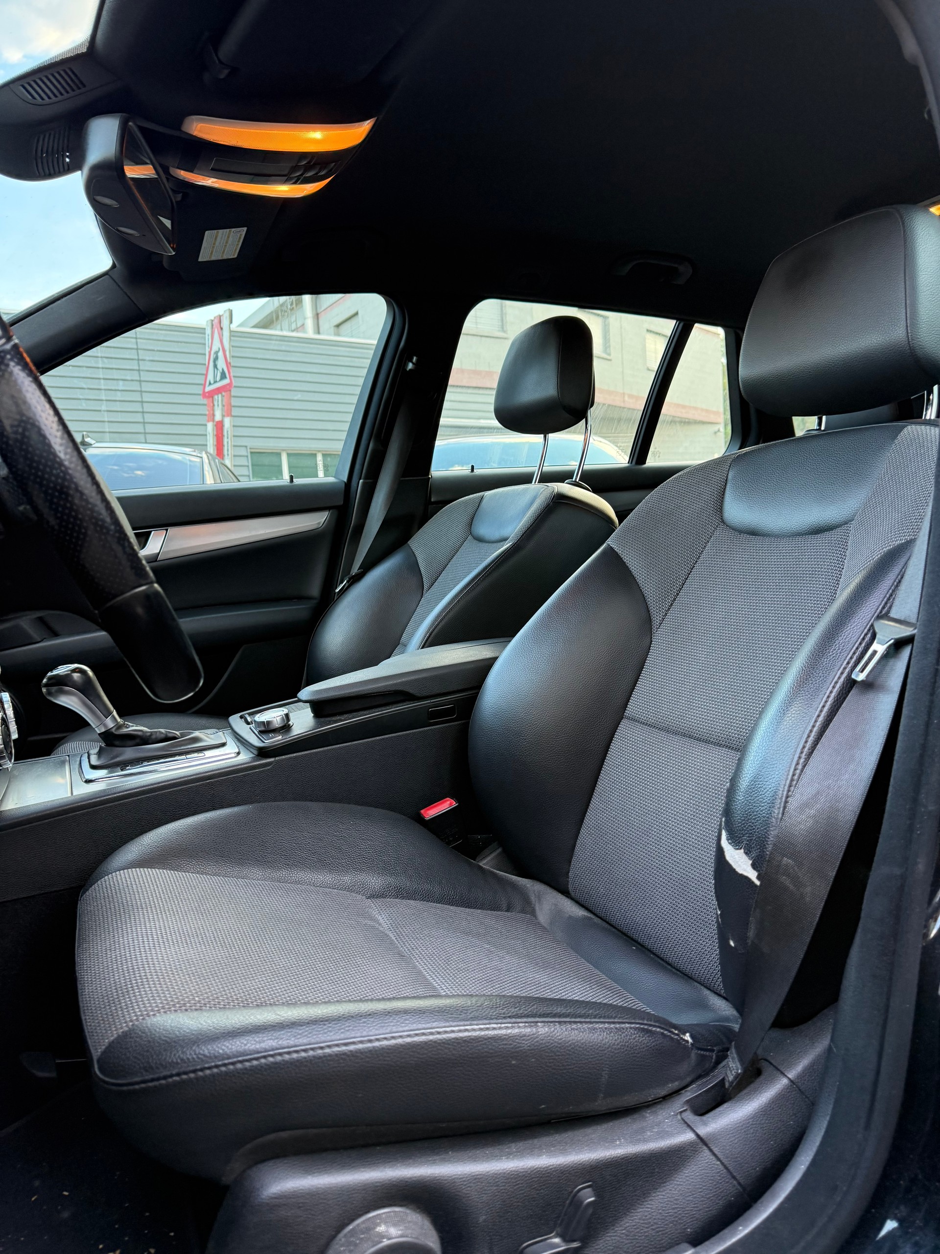 MERCEDES-BENZ C 250 CDI 4Matic 7G-Tronic-image-9