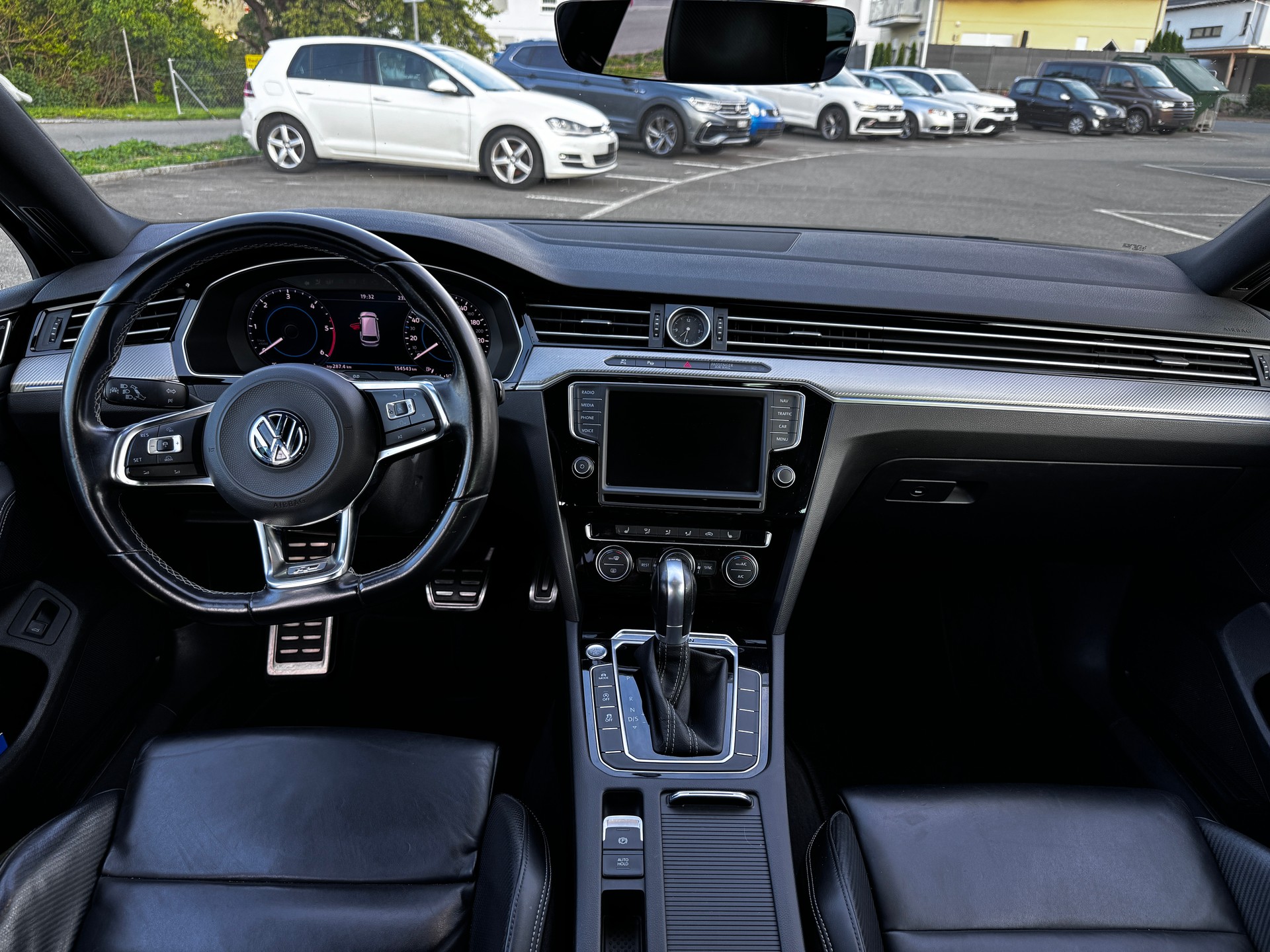 VW Passat Variant 2.0 TDI 240 BMT Highl. DSG 4Motion (Kombi)-image-12