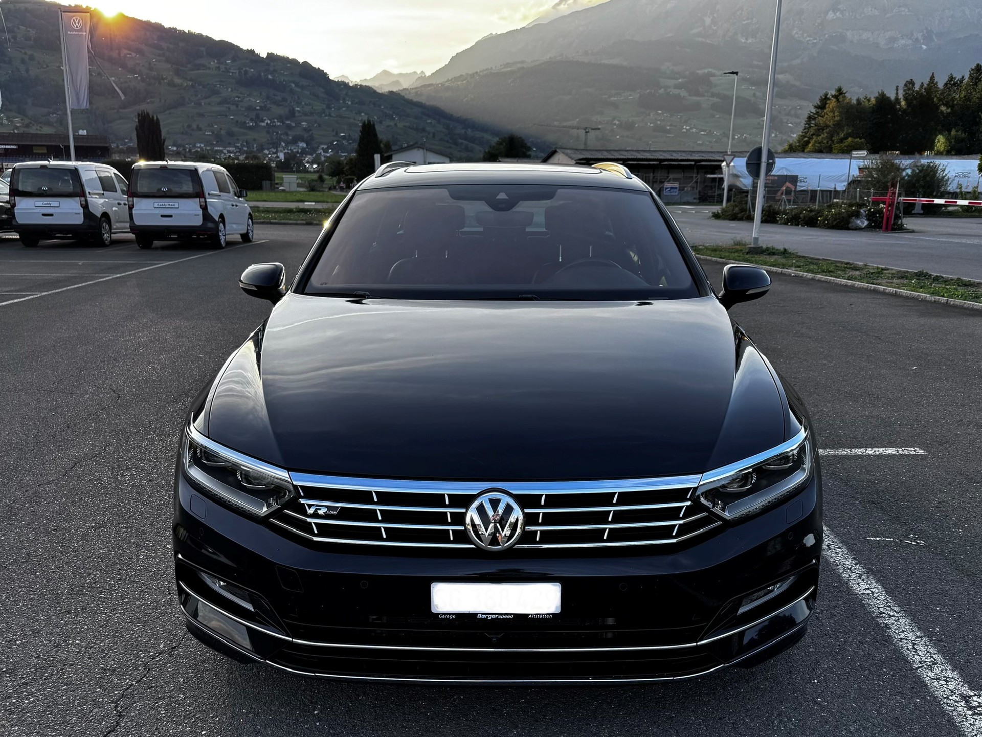 VW Passat Variant 2.0 TDI 240 BMT Highl. DSG 4Motion (Kombi)-image-9