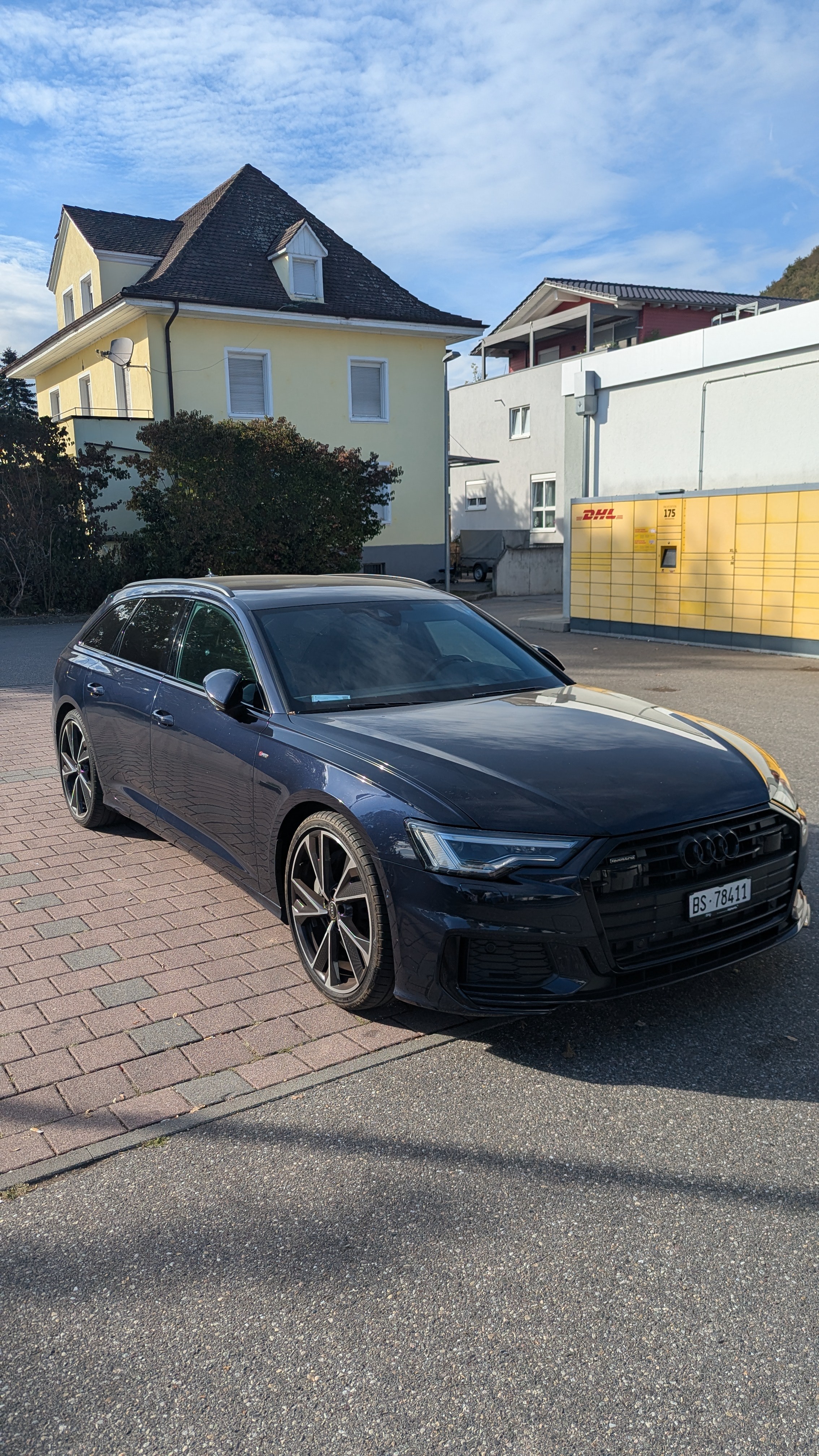 Car photo