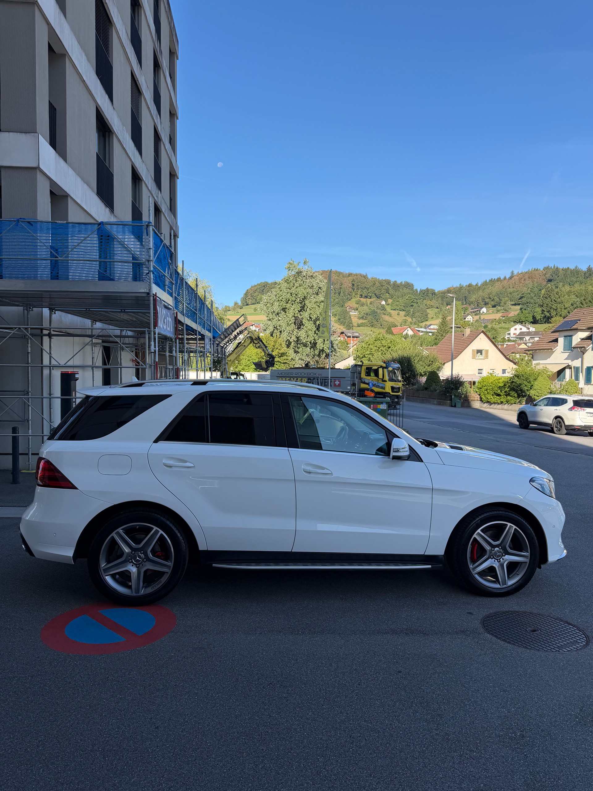 MERCEDES-BENZ GLE 350 d 4Matic 9G-Tronic-image-6
