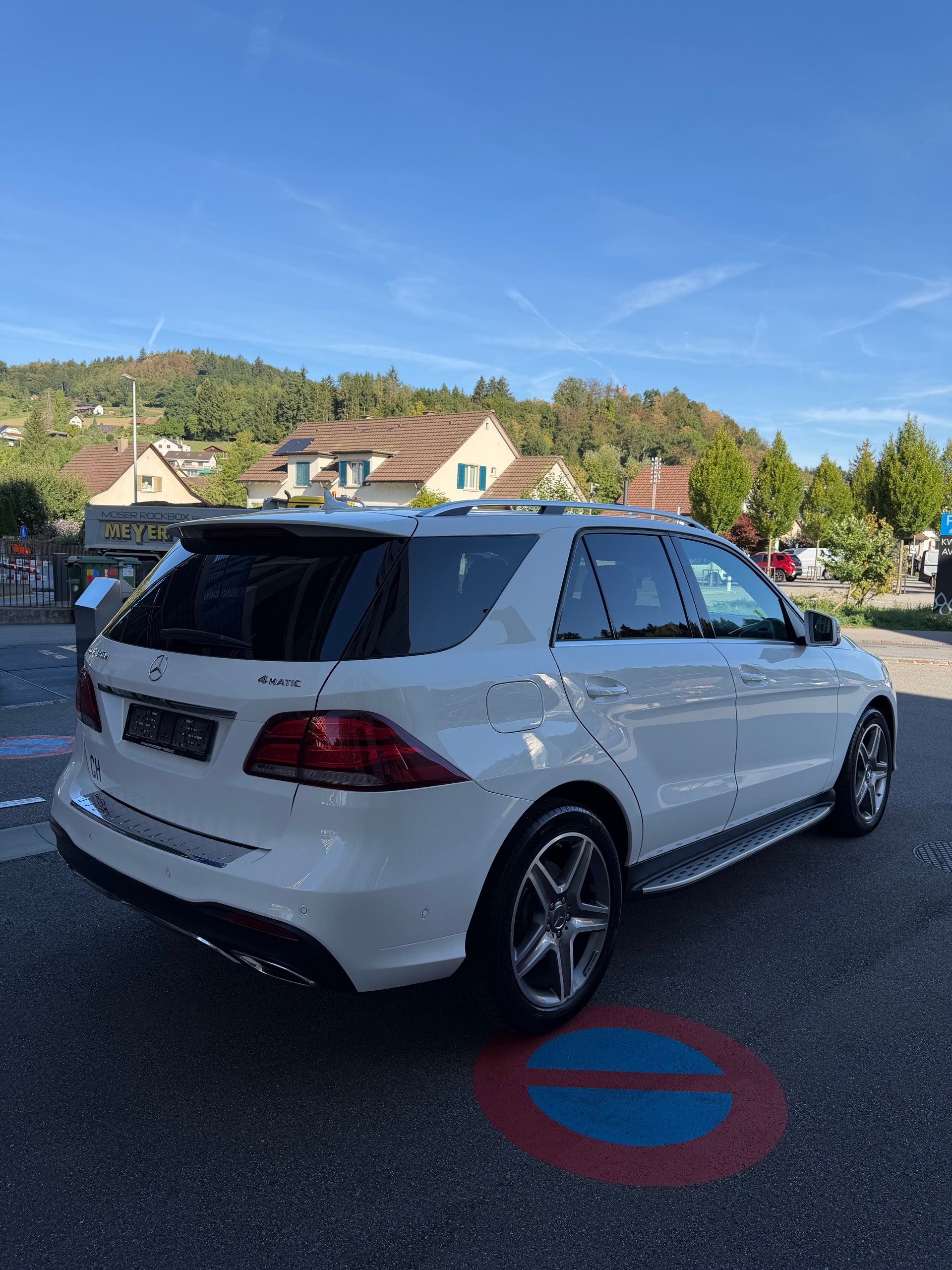 MERCEDES-BENZ GLE 350 d 4Matic 9G-Tronic-image-5