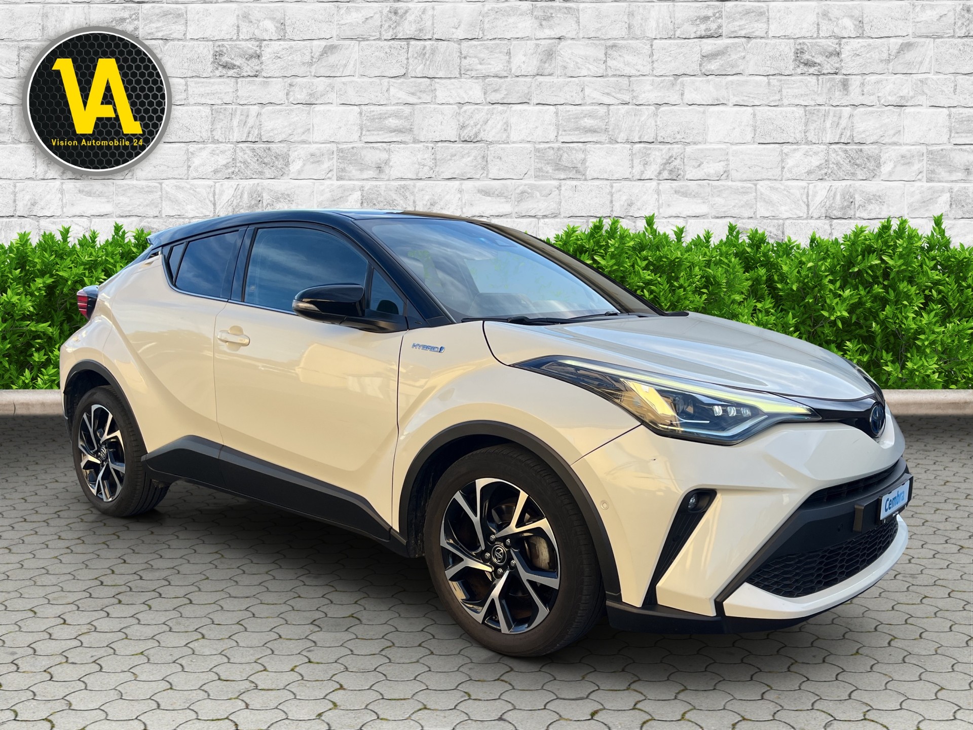 TOYOTA C-HR 1.8 HSD CVT Premium-image-0