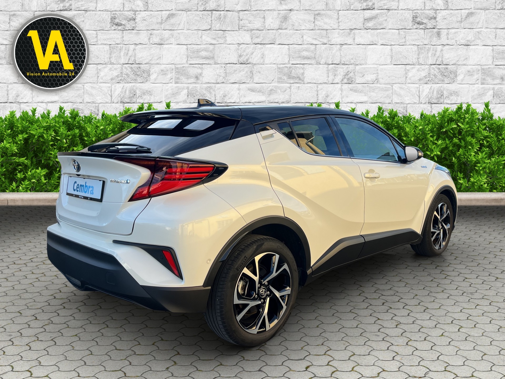 TOYOTA C-HR 1.8 HSD CVT Premium-image-7
