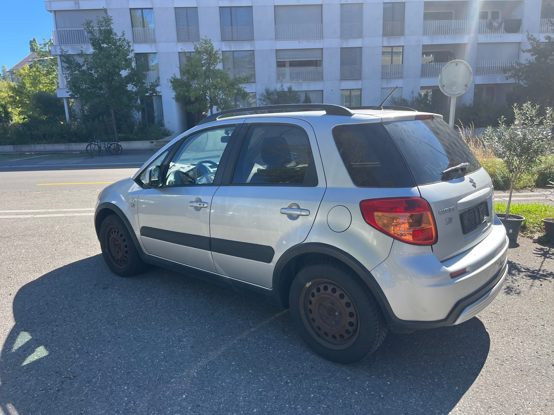 SUZUKI SX4 1.6 16V GL 2WD-image-2