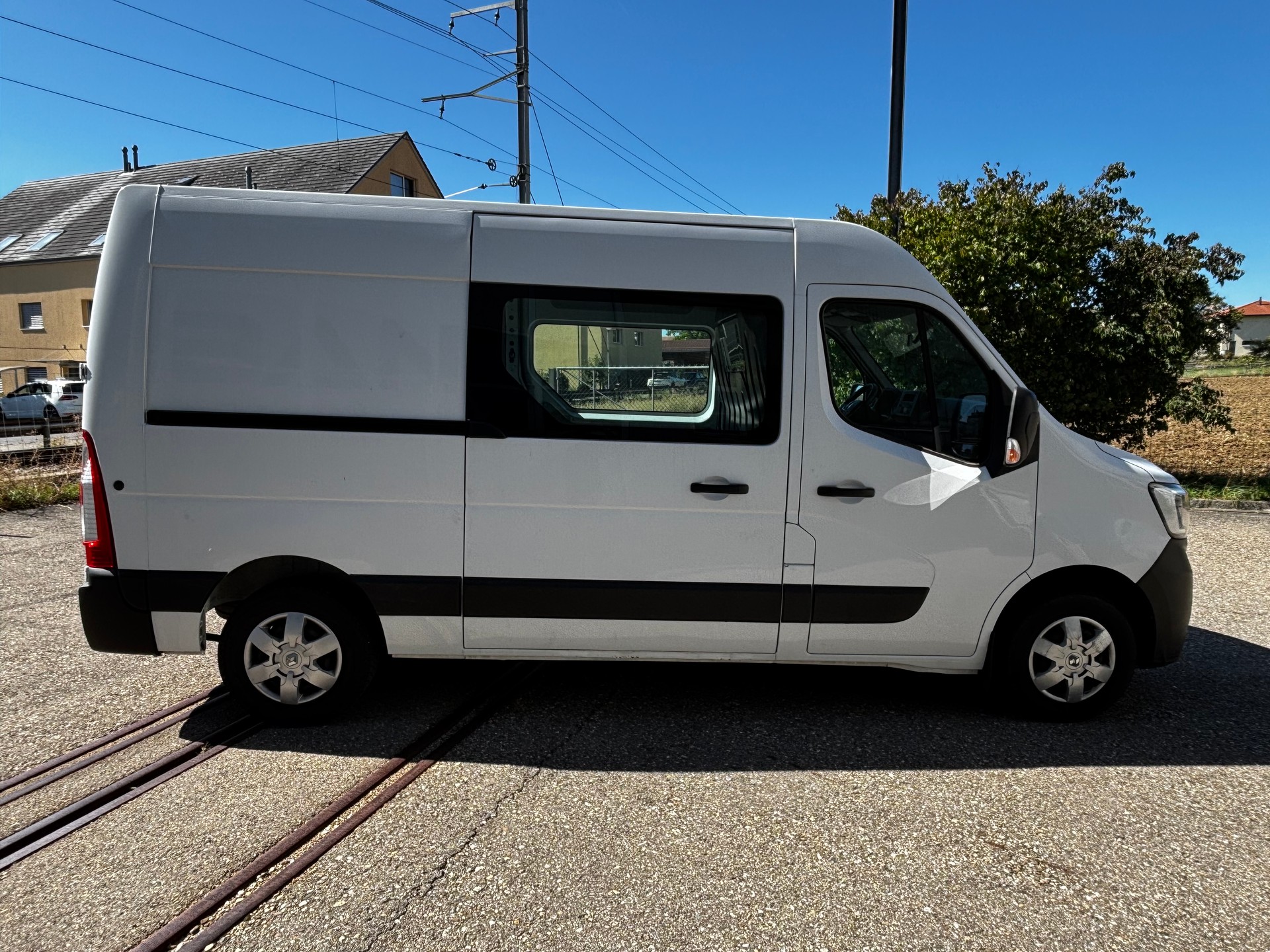 RENAULT Master T33 2.3dCi 135 L2H2-image-3