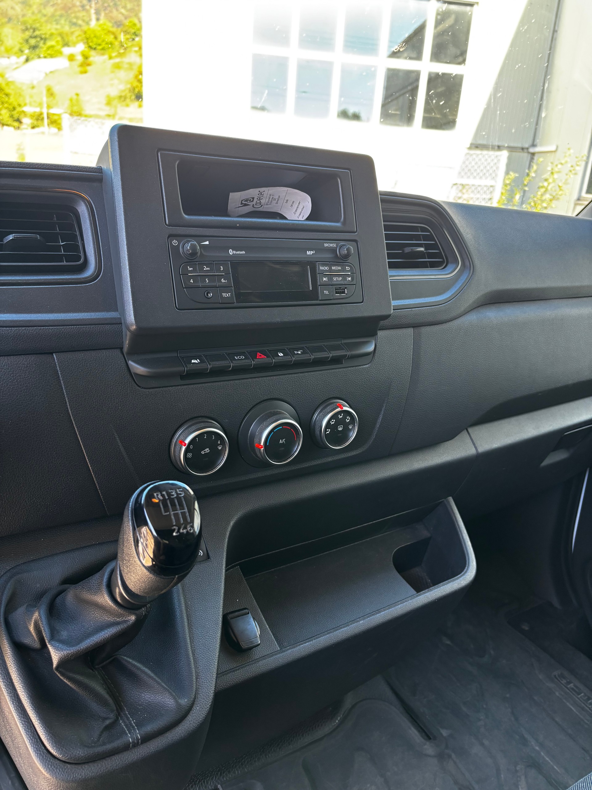 RENAULT Master T33 2.3dCi 135 L2H2-image-7