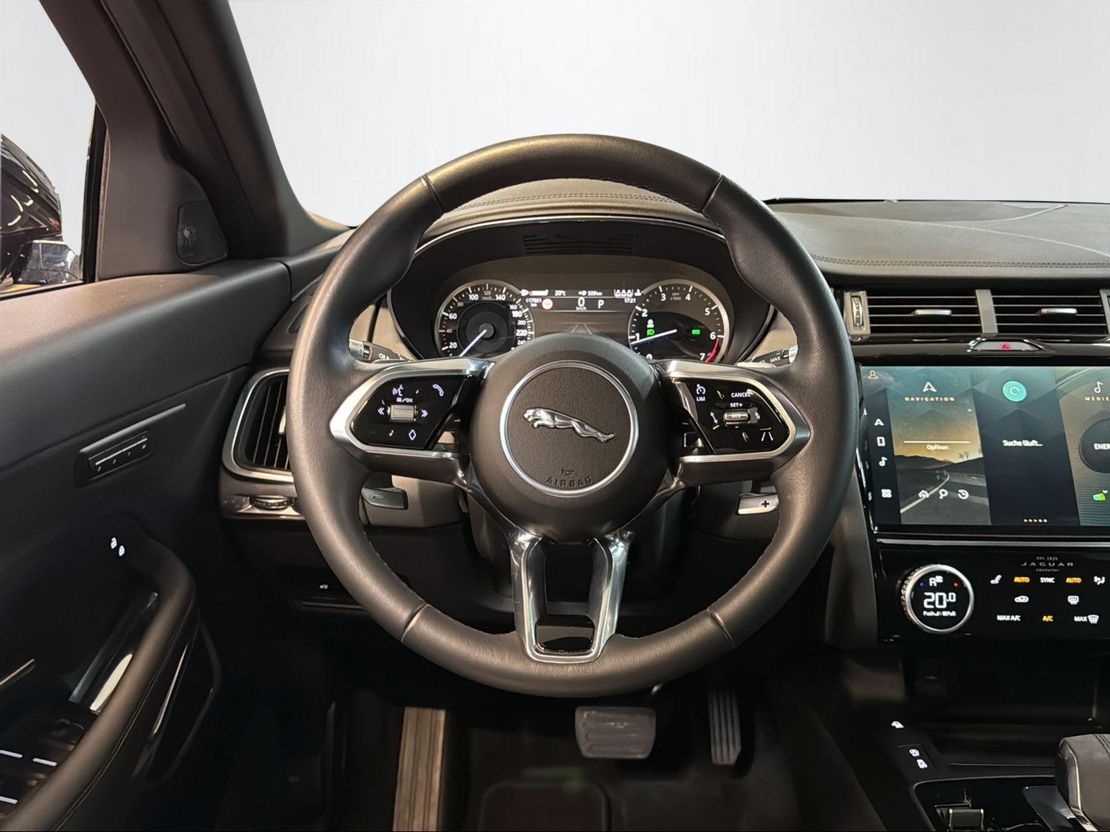 JAGUAR E-Pace 2.0 I4 200 SE AWD-image-9