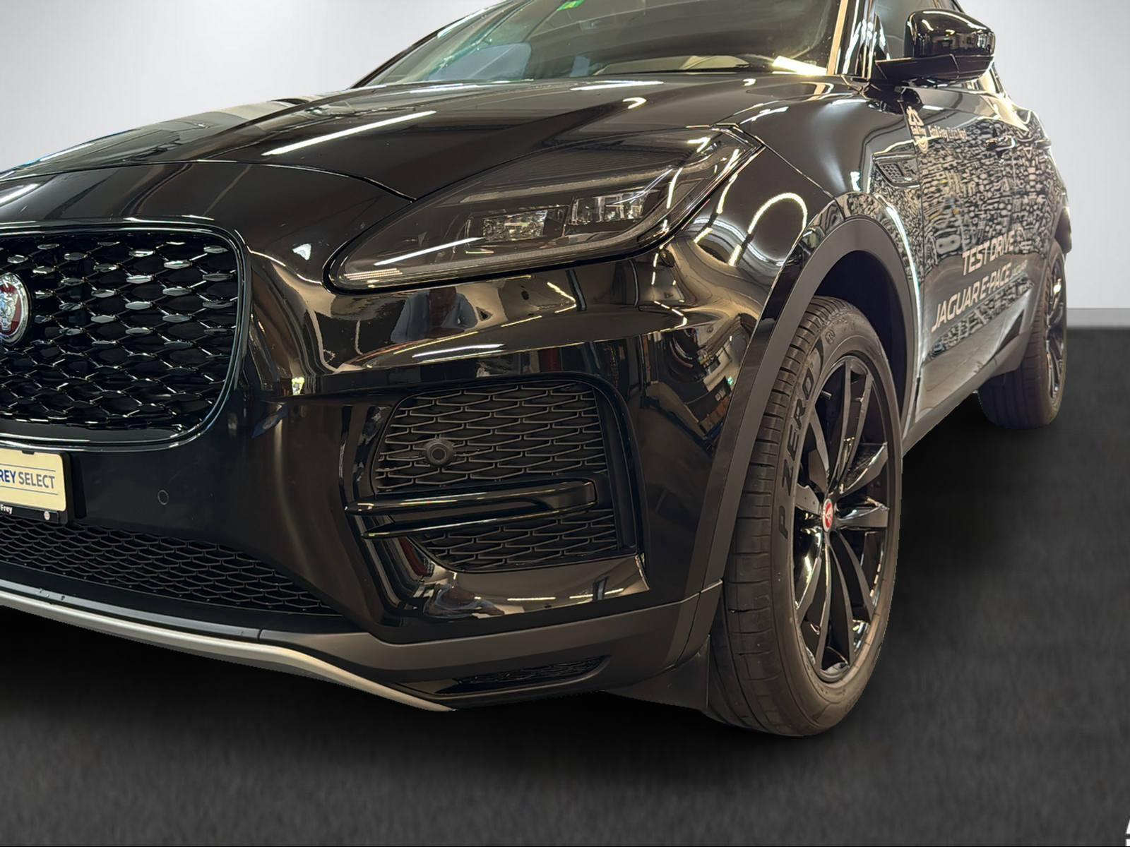 JAGUAR E-Pace 2.0 I4 200 SE AWD-image-4
