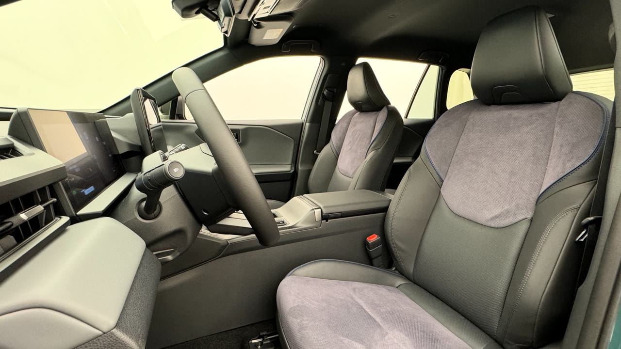 TOYOTA RAV-4 2.5 HSD Style e-CVT AWD-image-4