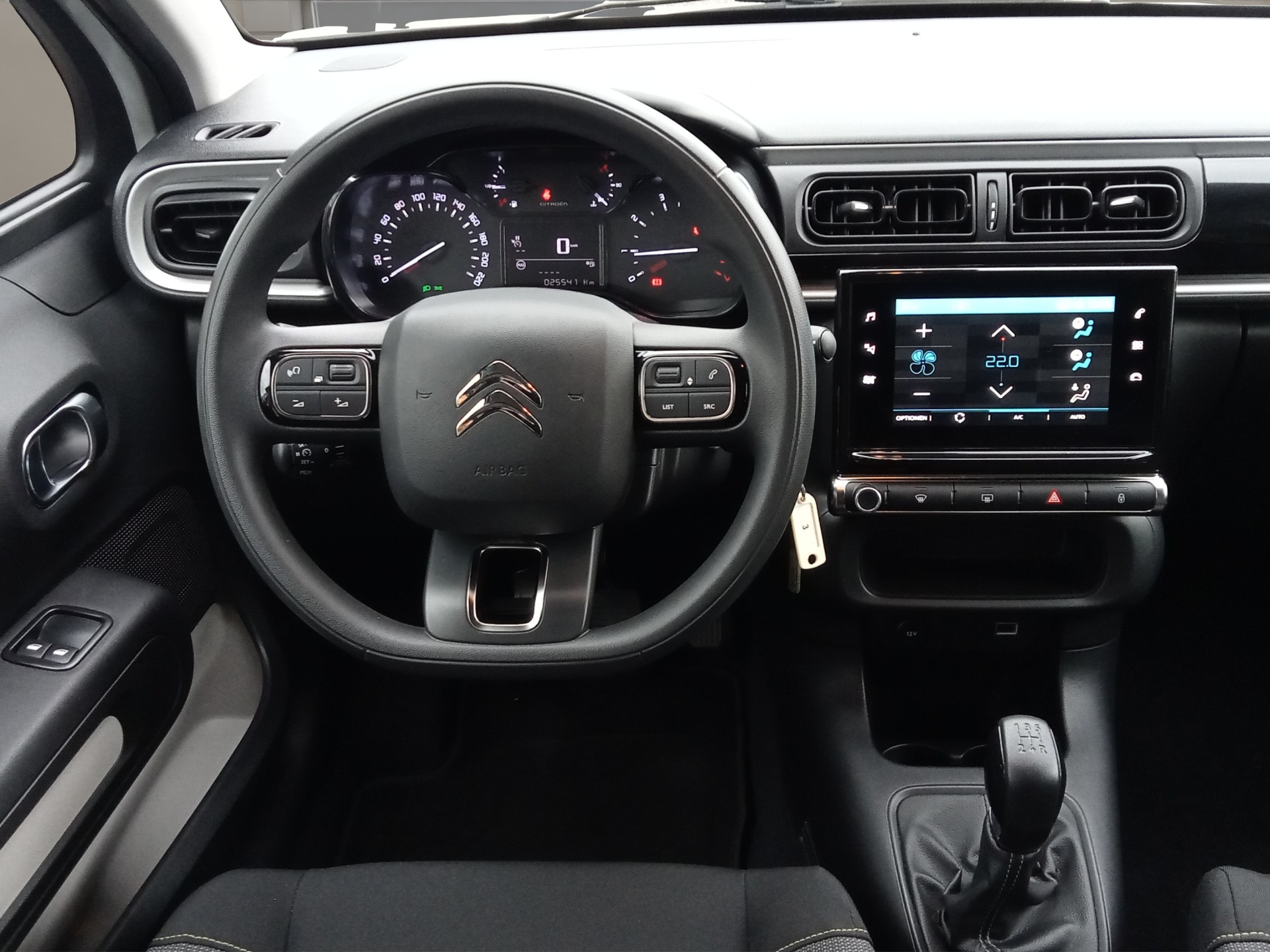CITROEN C3 1.2i PureTech Swiss Edition-image-9