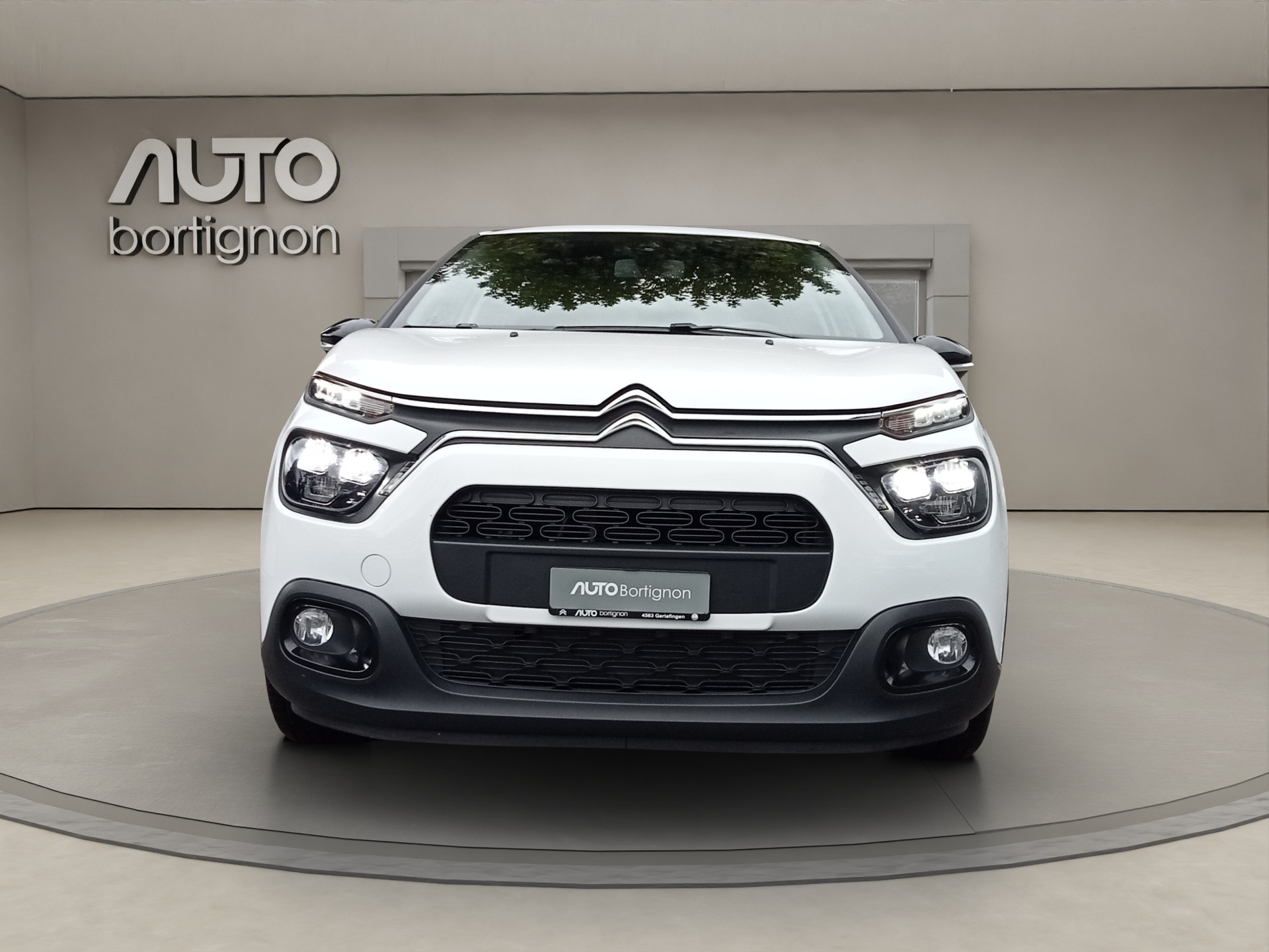 CITROEN C3 1.2i PureTech Swiss Edition-image-1