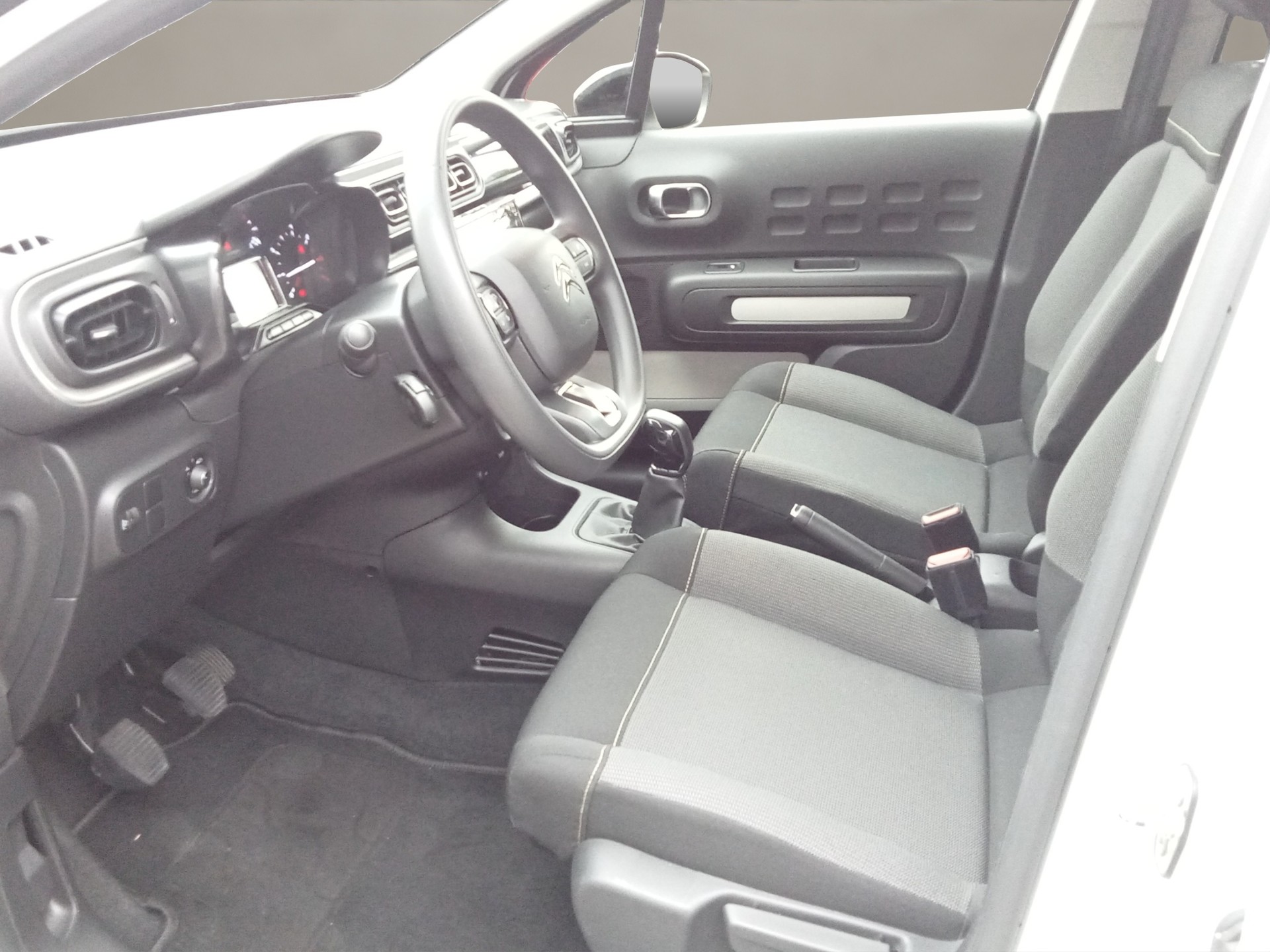 CITROEN C3 1.2i PureTech Swiss Edition-image-8