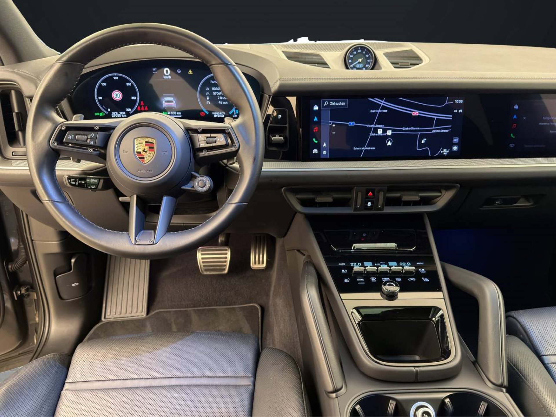 PORSCHE Cayenne S E-Hybrid-image-21