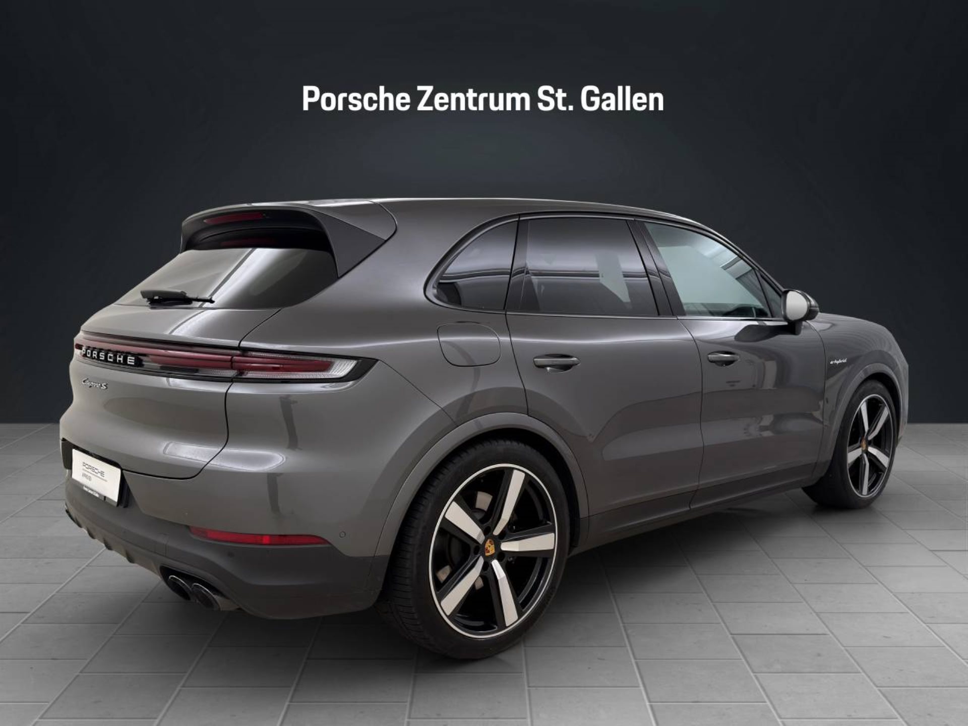 PORSCHE Cayenne S E-Hybrid-image-6