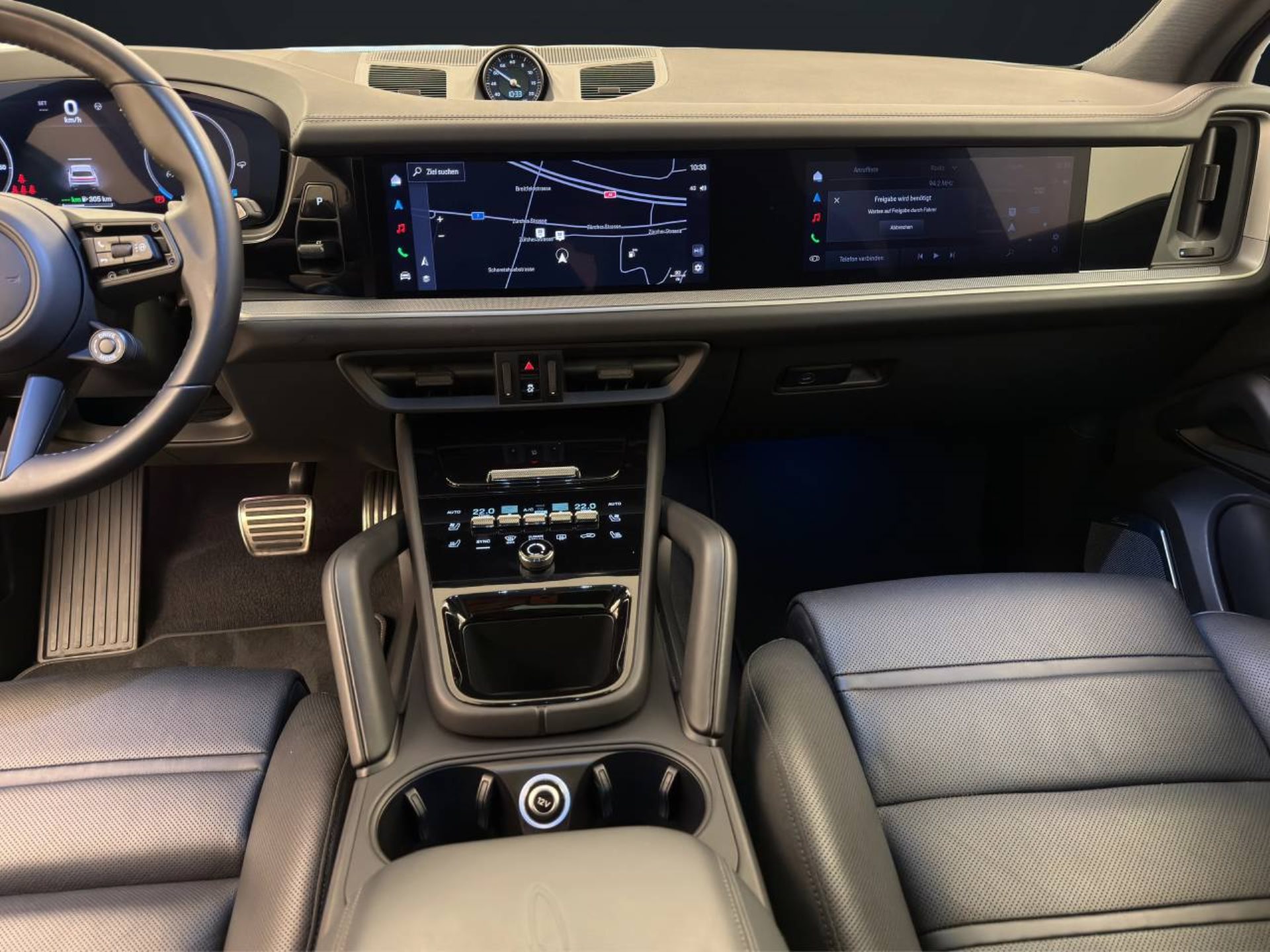 PORSCHE Cayenne S E-Hybrid-image-15