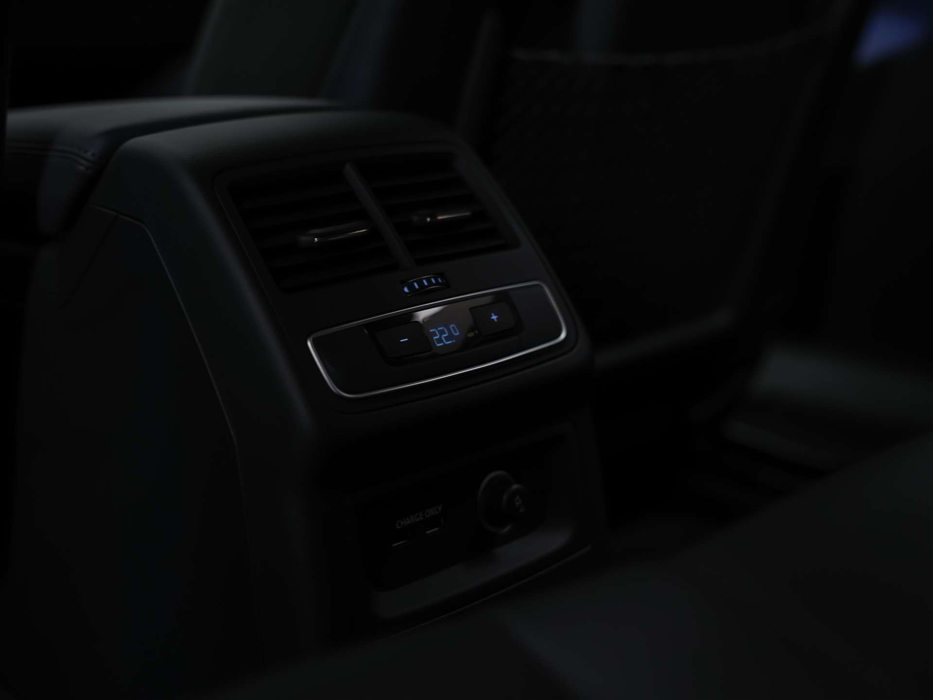 AUDI A5 Sportback 40 TDI advanced S-tronic-image-13