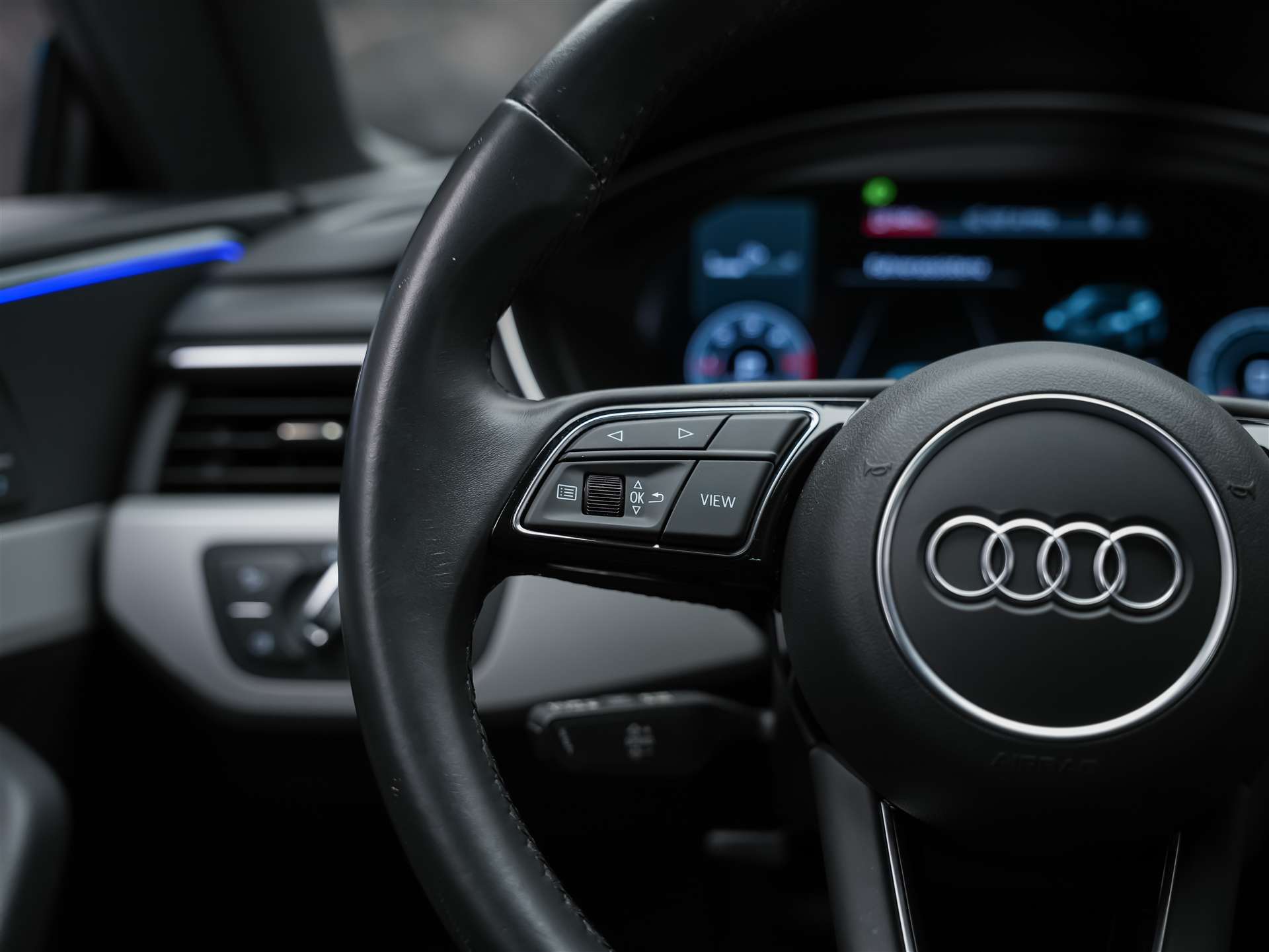 AUDI A5 Sportback 40 TDI advanced S-tronic*Sofort Verfügbar*Voll Leder*-image-28