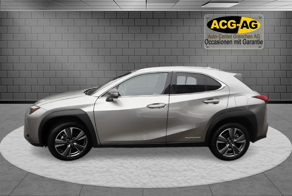 LEXUS UX 300e Excellence Automatic ** Voll-Leder Ausstattung ** Gr-Navi ** RF-Kamera 360° ** Glasschiebedach ** HUD ** Neues Modell-image-3