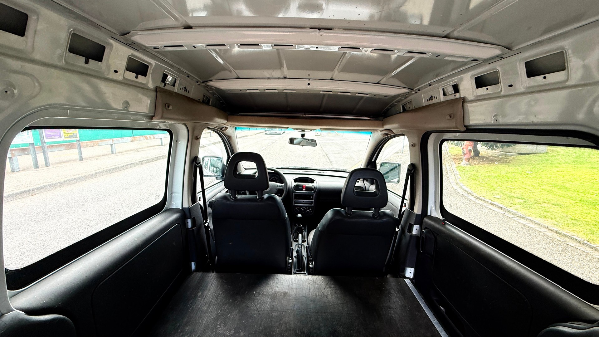 OPEL Combo Van 1.6 CNG Comfort-image-6