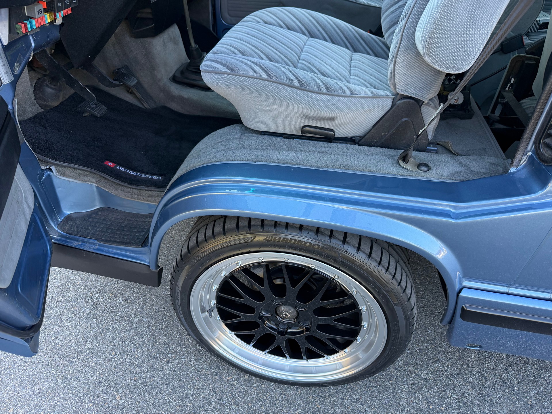 VW T3 2.1 Hannover Edition-image-9