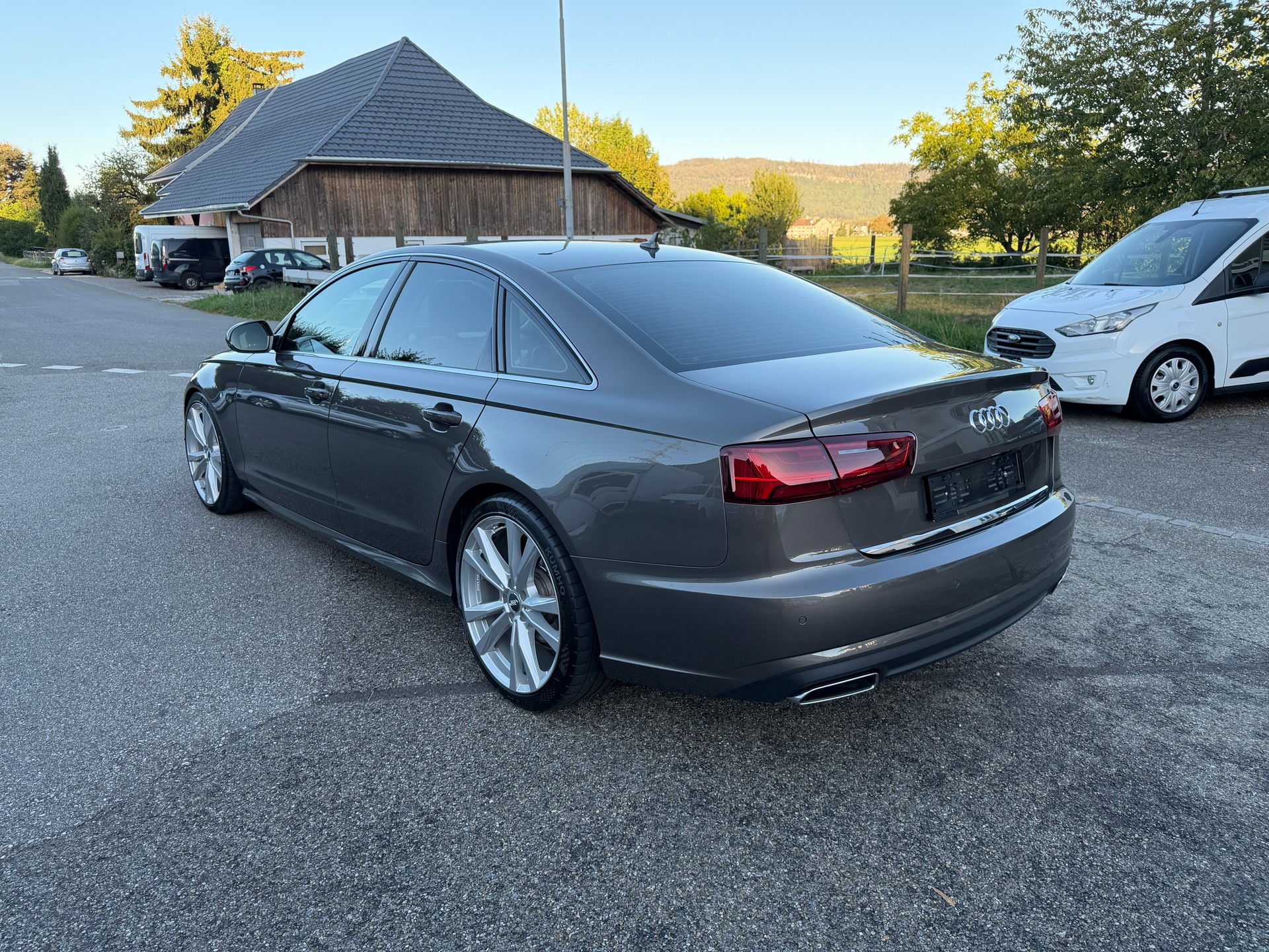 AUDI A6 Limousine 2.0 TDI S-tronic-image-2