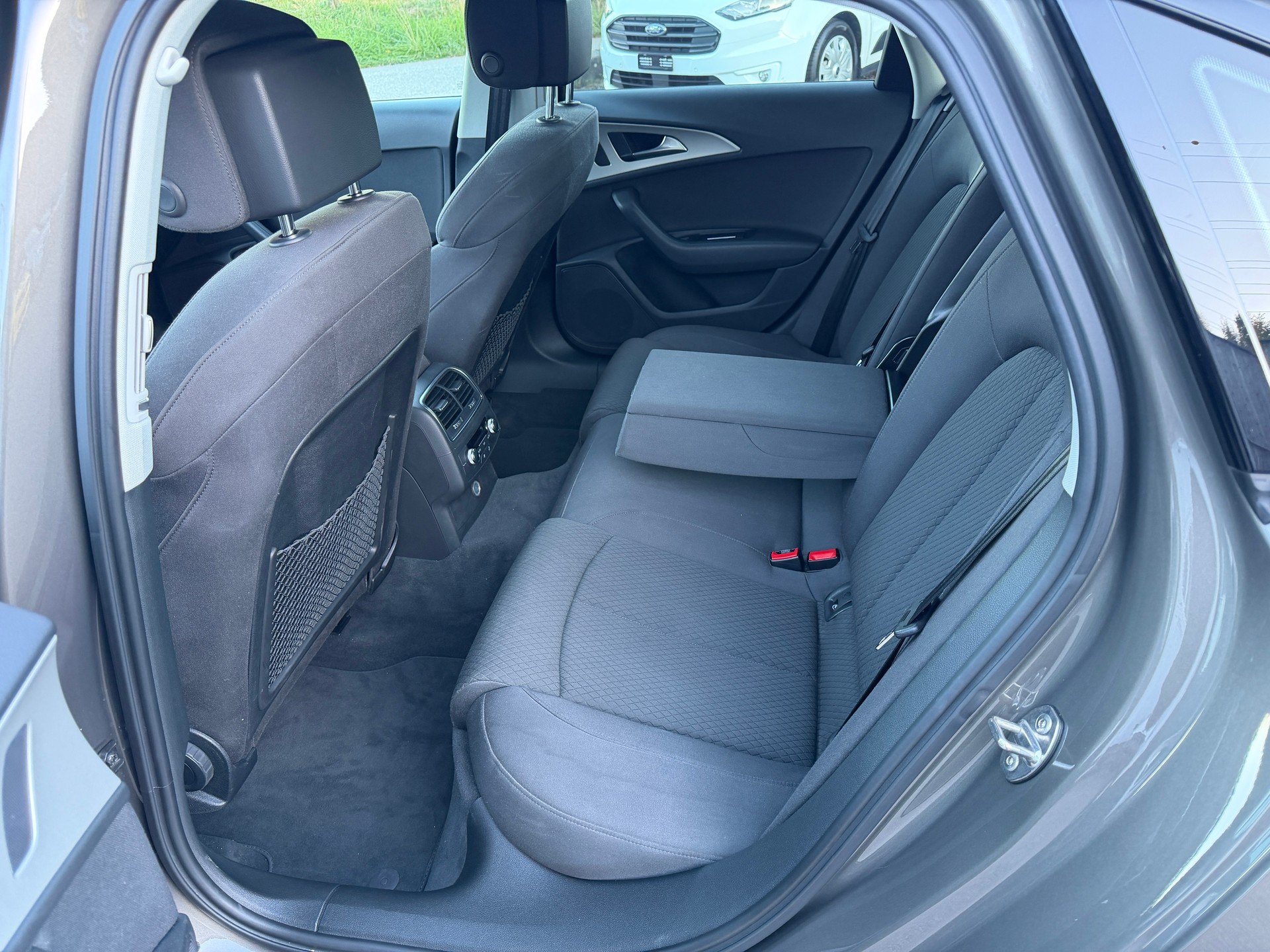AUDI A6 Limousine 2.0 TDI S-tronic-image-11