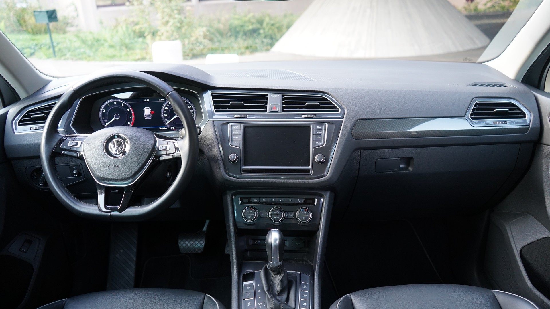 VW Tiguan 2.0TSI Highline 4Motion DSG-image-13