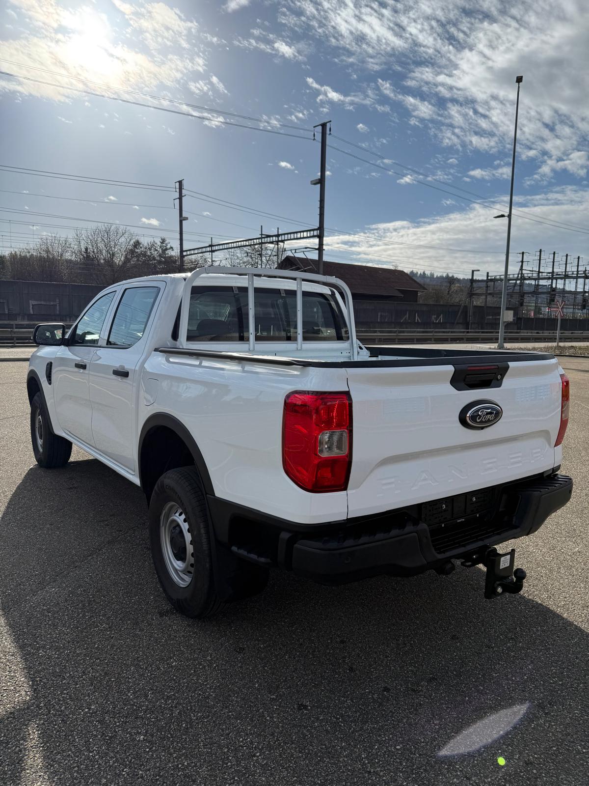 FORD 2.0 EcoBlue 4x4 XLT-image-2
