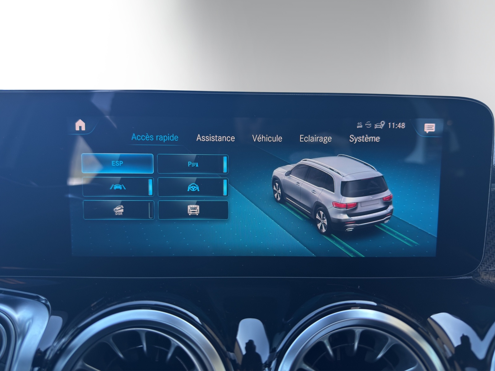 MERCEDES-BENZ GLB 250 AMG Line 4 MATIC-image-13