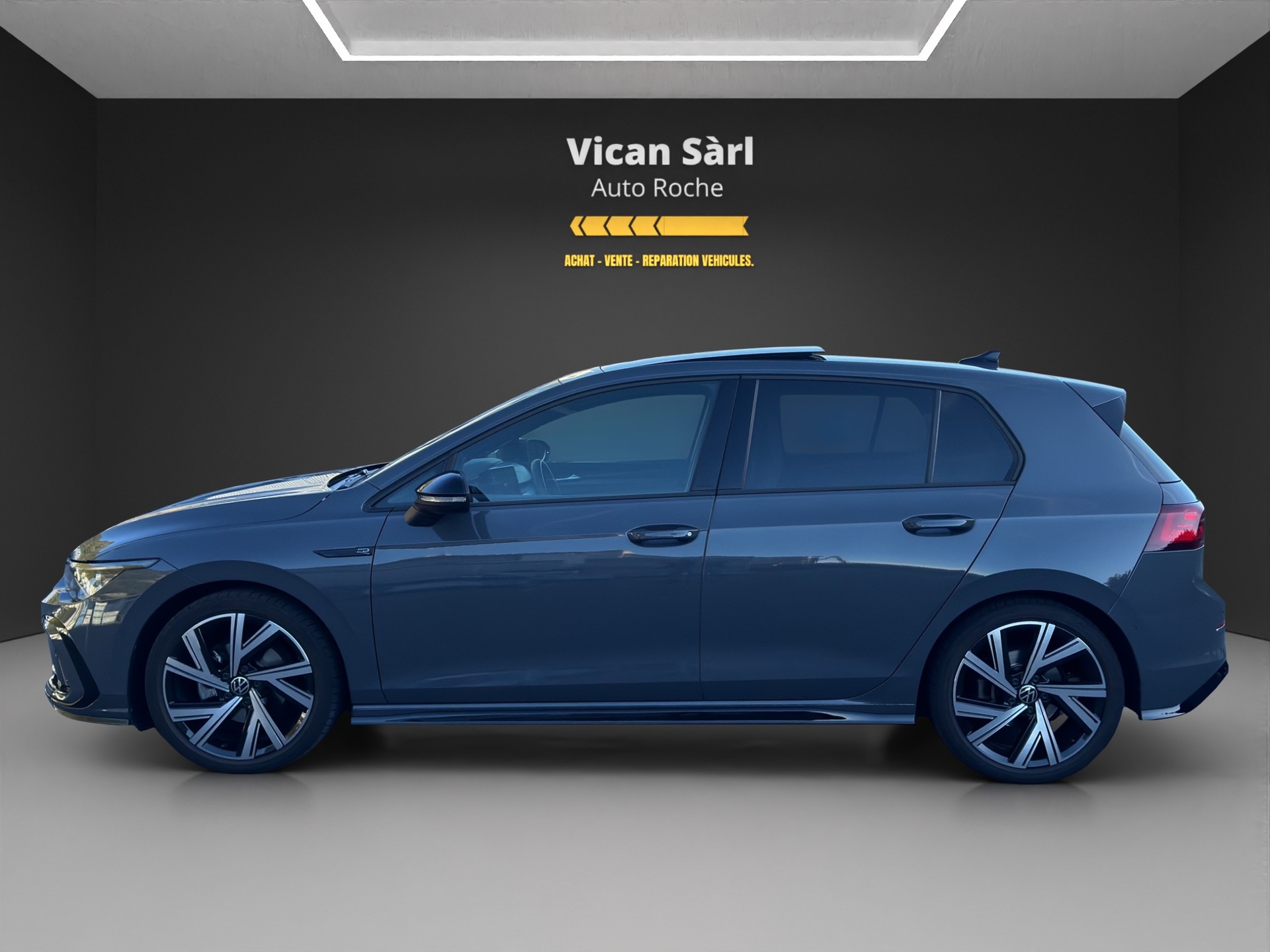 VW Golf 1.5 eTSI mHEV ACT R-Line DSG-image-4