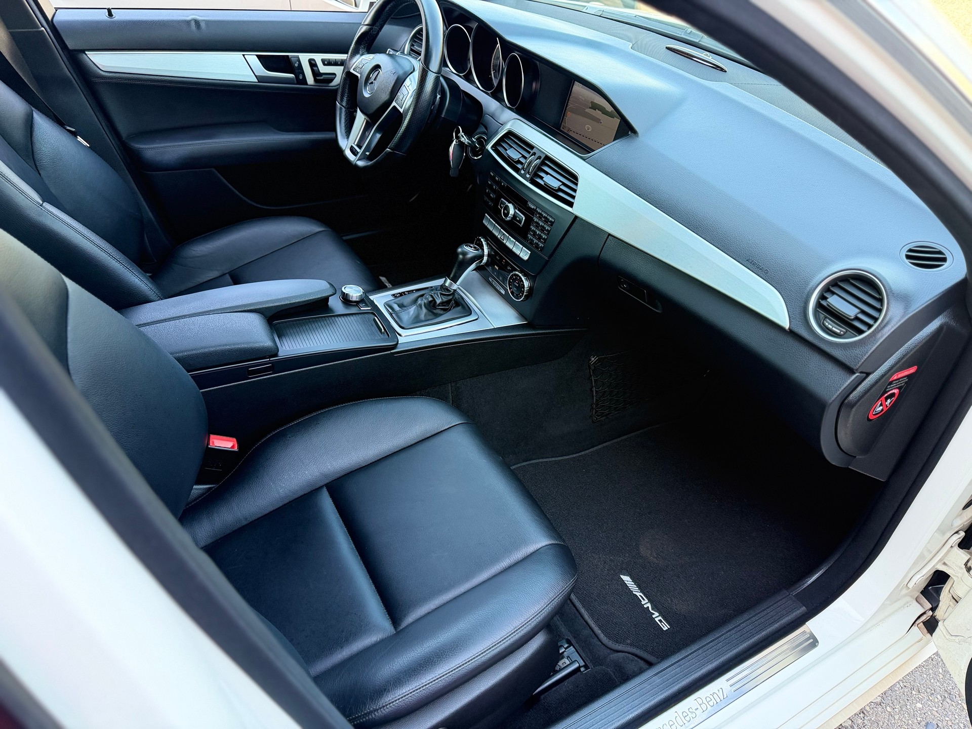 MERCEDES-BENZ C 350 Elégance 4Matic 7G-Tronic .AMG LINE-image-8