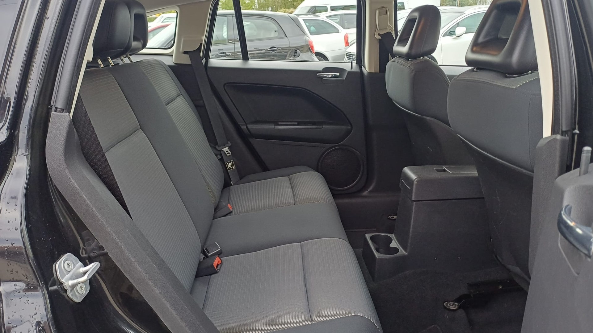 DODGE Caliber 2.0 CRD SXT-image-13