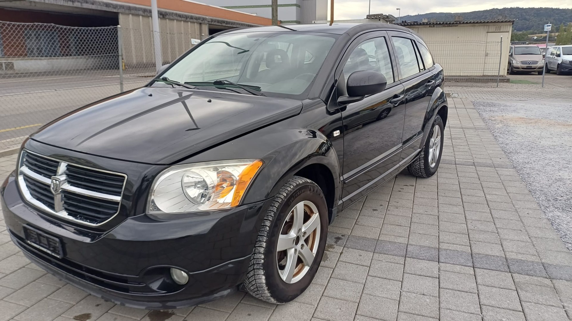DODGE Caliber 2.0 CRD SXT-image-1