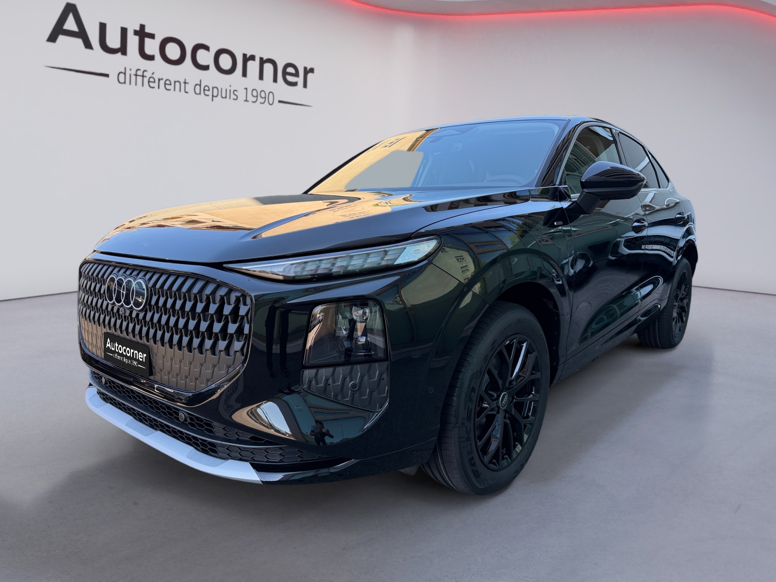 AUDI Q3 Sportback e-hybrid 200 kW S tronig-image-1