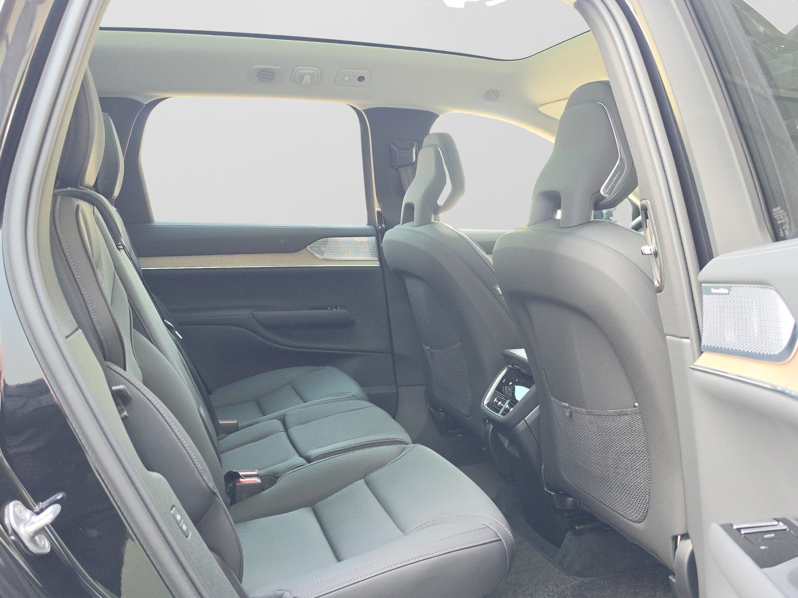 VOLVO EX90 Twin Performance Ultra AWD-image-5