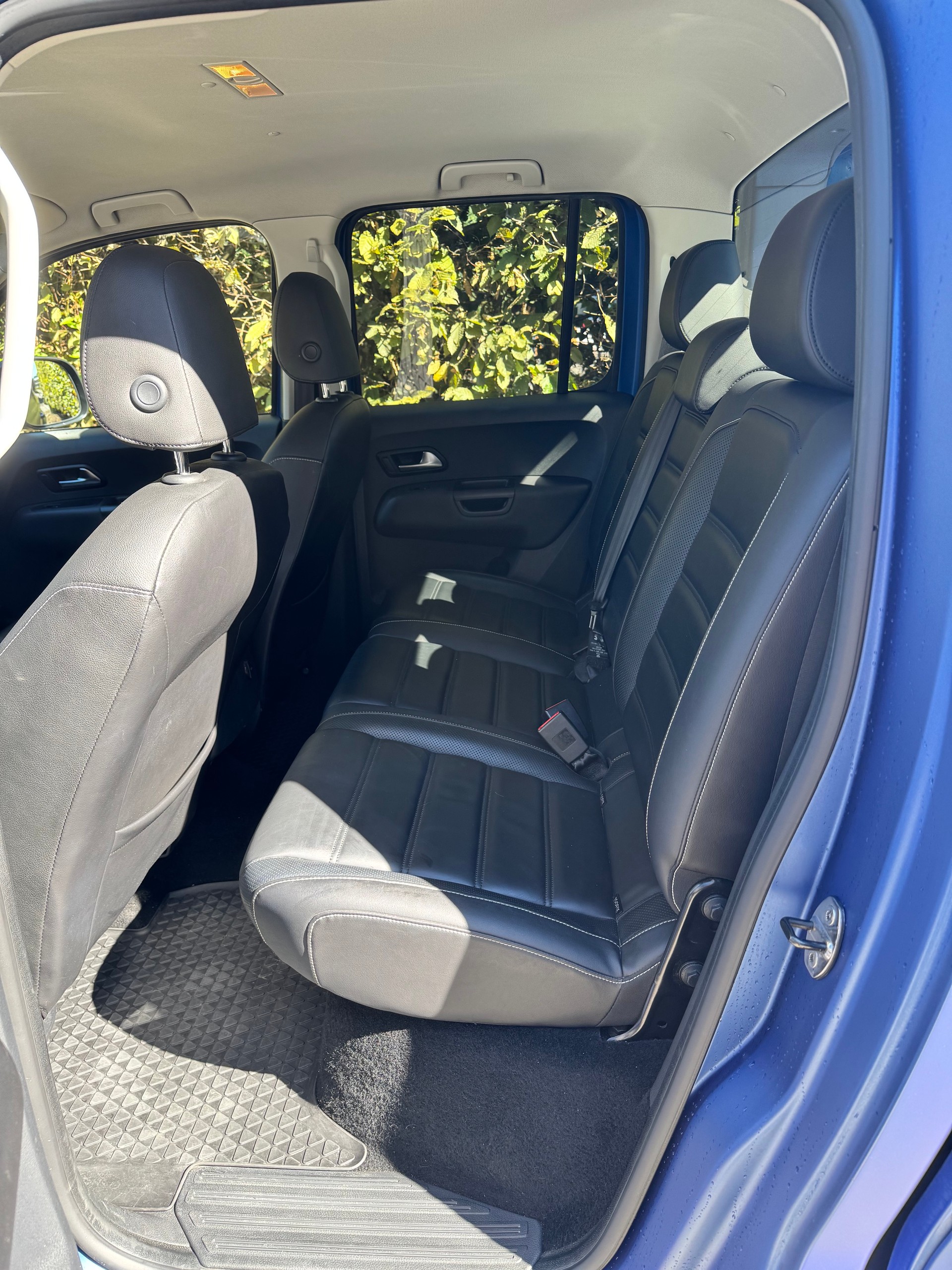 VW 3.0 TDI Aventura 4M-image-7