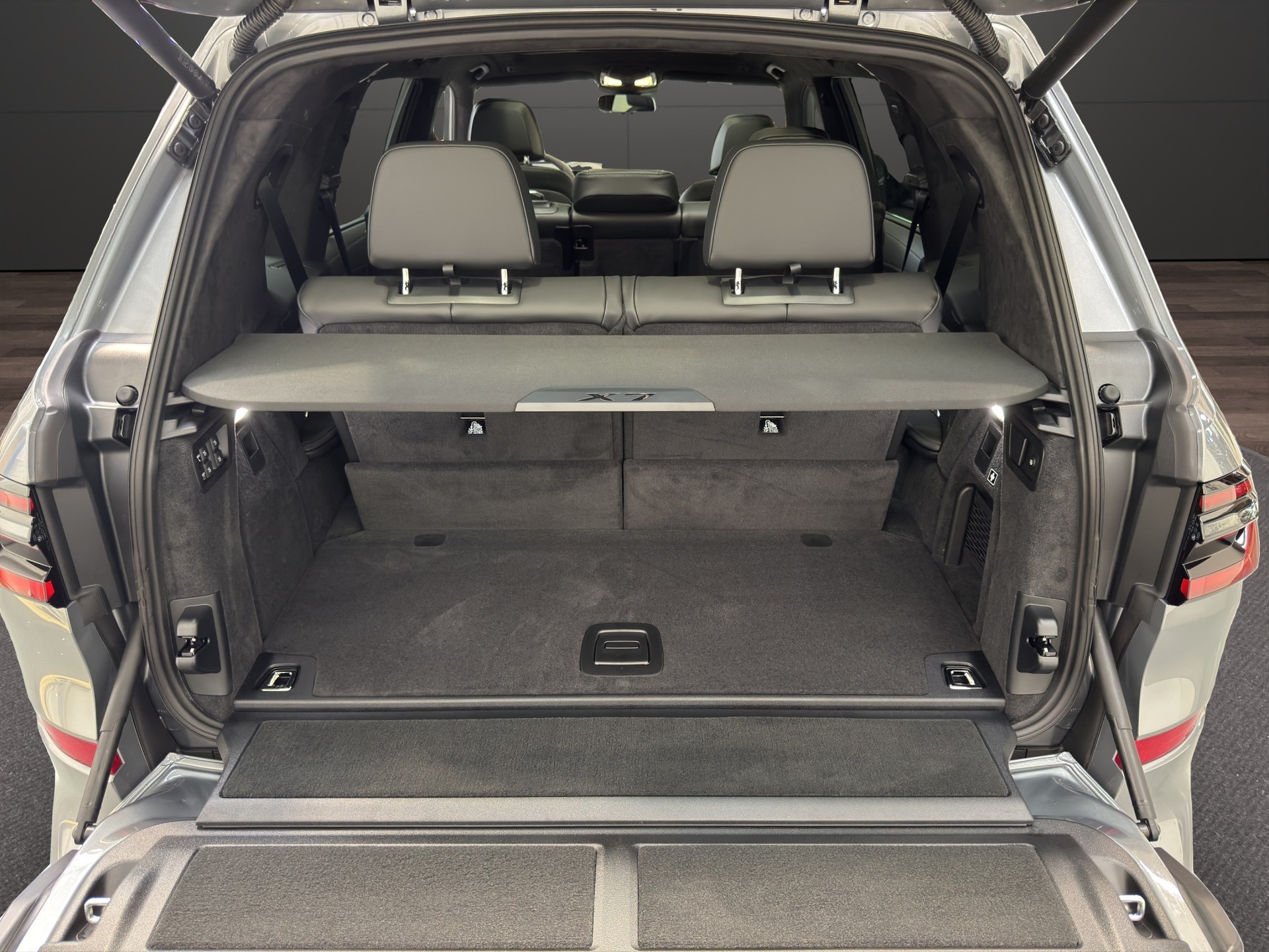 BMW X7 G07 40d xDrive SAG-image-19