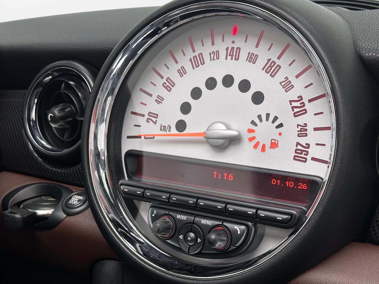 MINI Cooper S Cabriolet-image-21