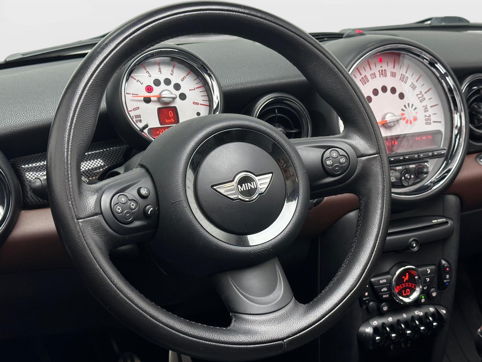 MINI Cooper S Cabriolet-image-20