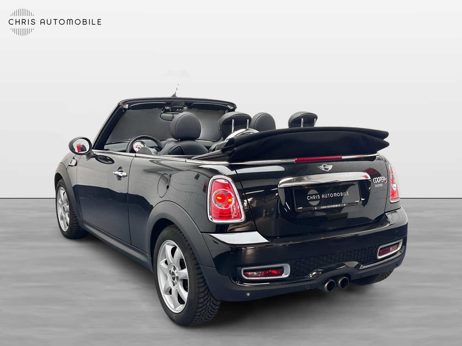 MINI Cooper S Cabriolet-image-2