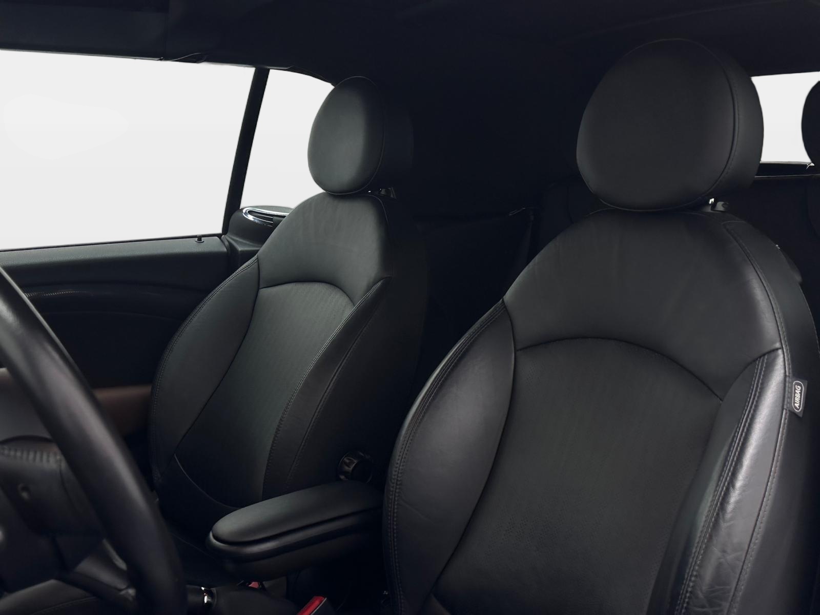 MINI Cooper S Cabriolet-image-15