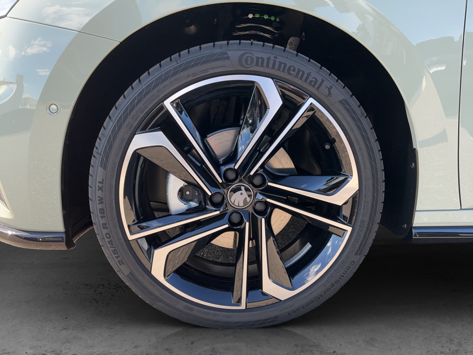 SKODA Fabia 1.5 TSI Monte Carlo DSG-image-12